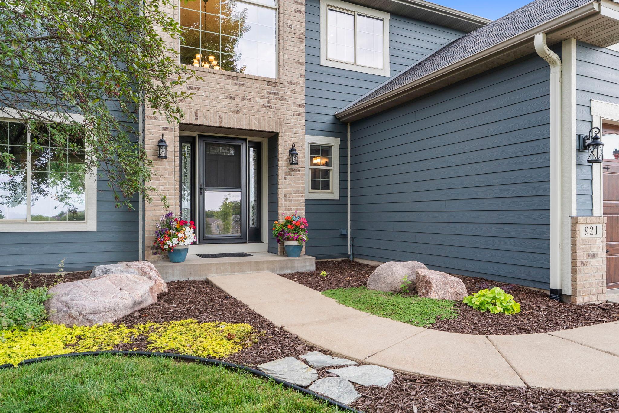 921 Bridle Creek Drive Property Photo 44