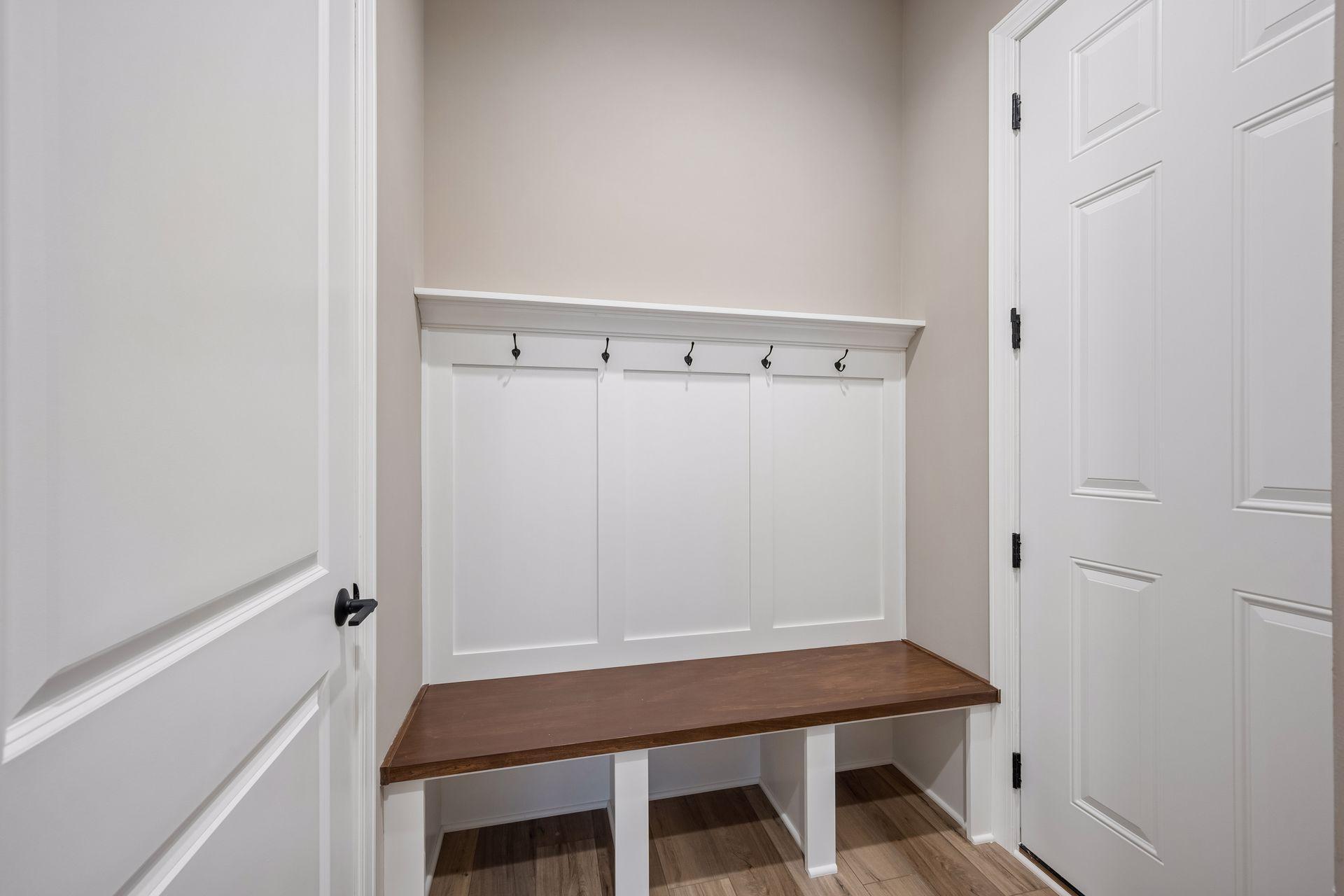 9977 Jack Pine Lane Property Photo 22