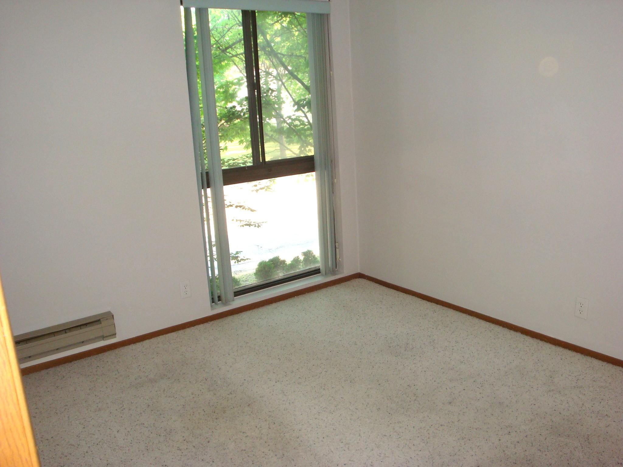 925 30th Avenue S 206 Property Photo 4