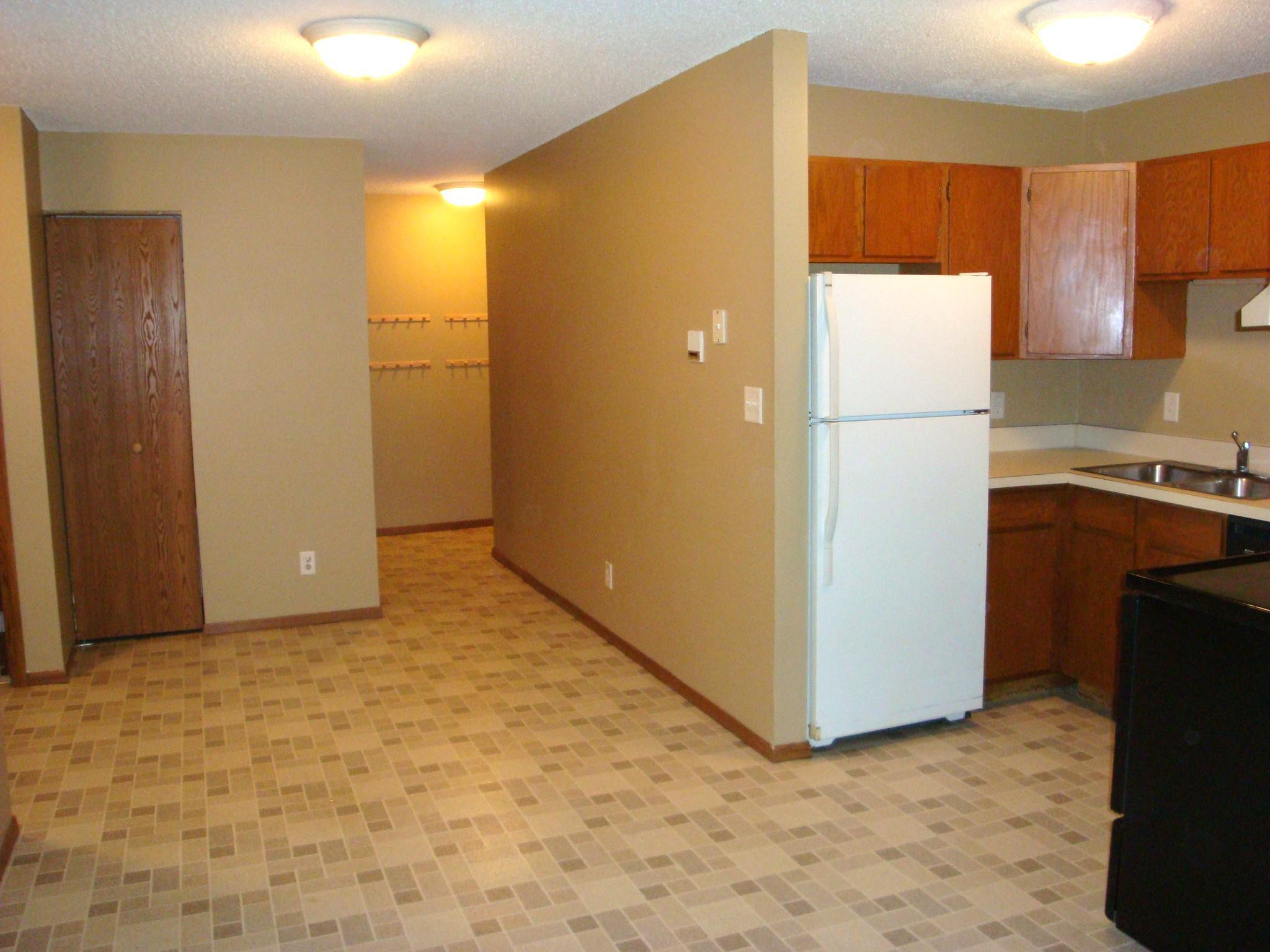 925 30th Avenue S 206 Property Photo 6