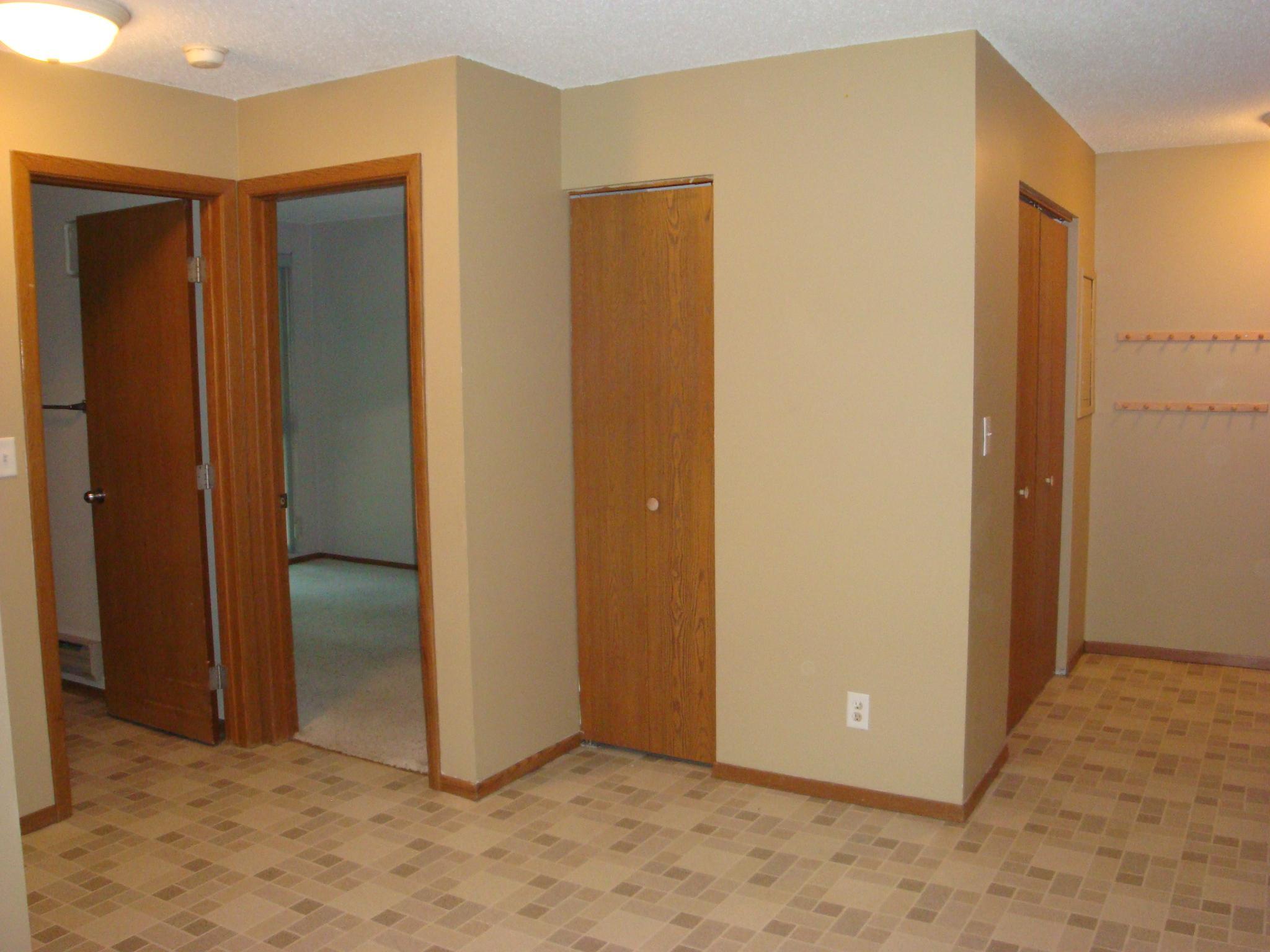 925 30th Avenue S 206 Property Photo 9