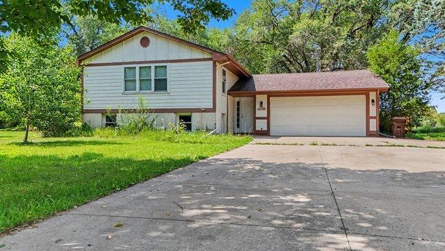 10895 Bechtold Road Property Photo 1