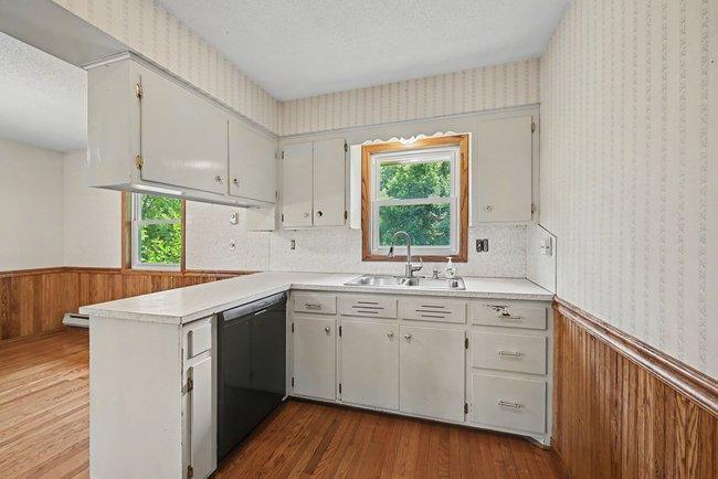 10895 Bechtold Road Property Photo 5