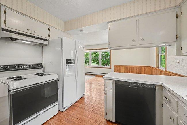 10895 Bechtold Road Property Photo 6