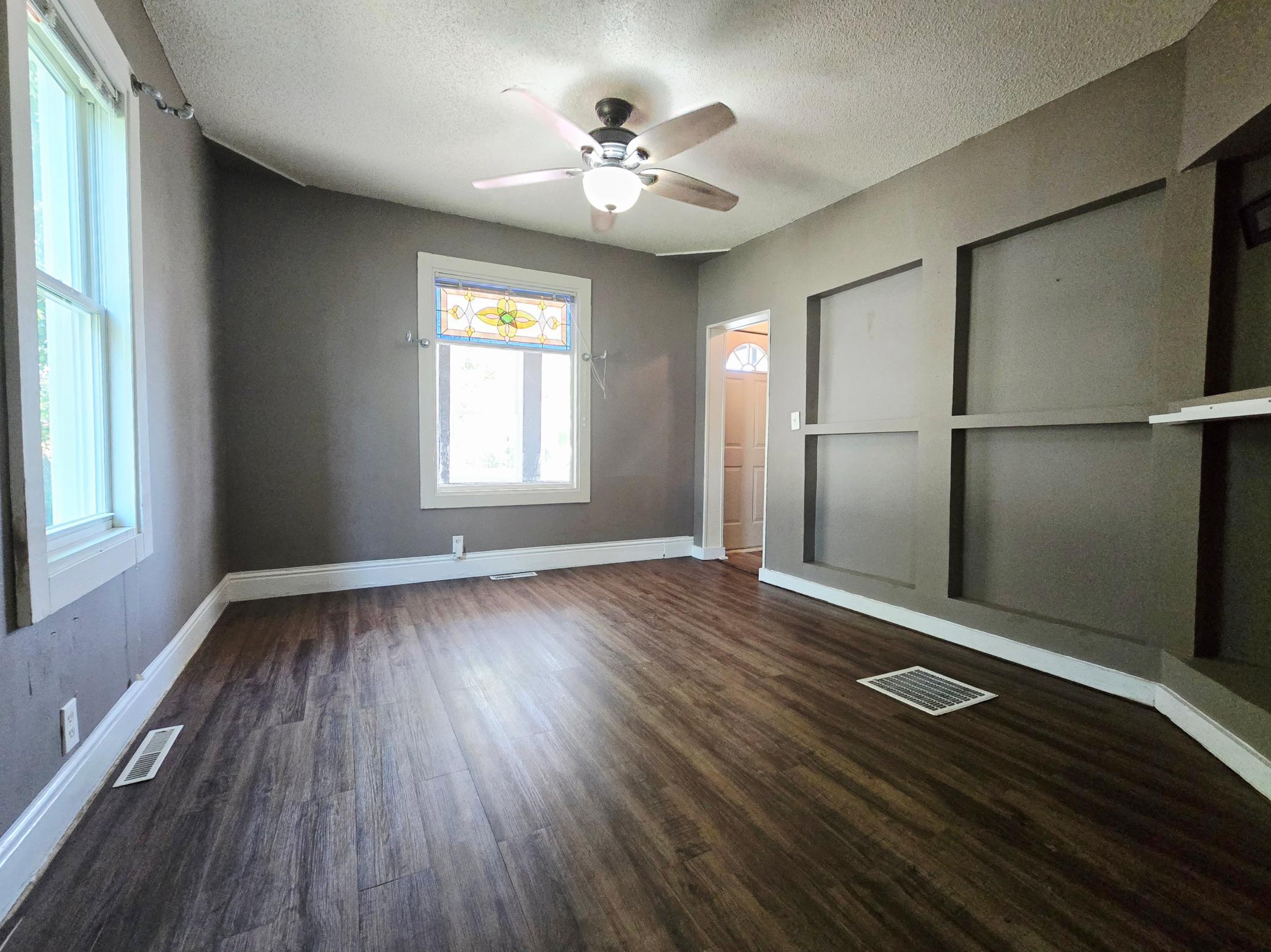 521 4th Avenue N Property Photo 8