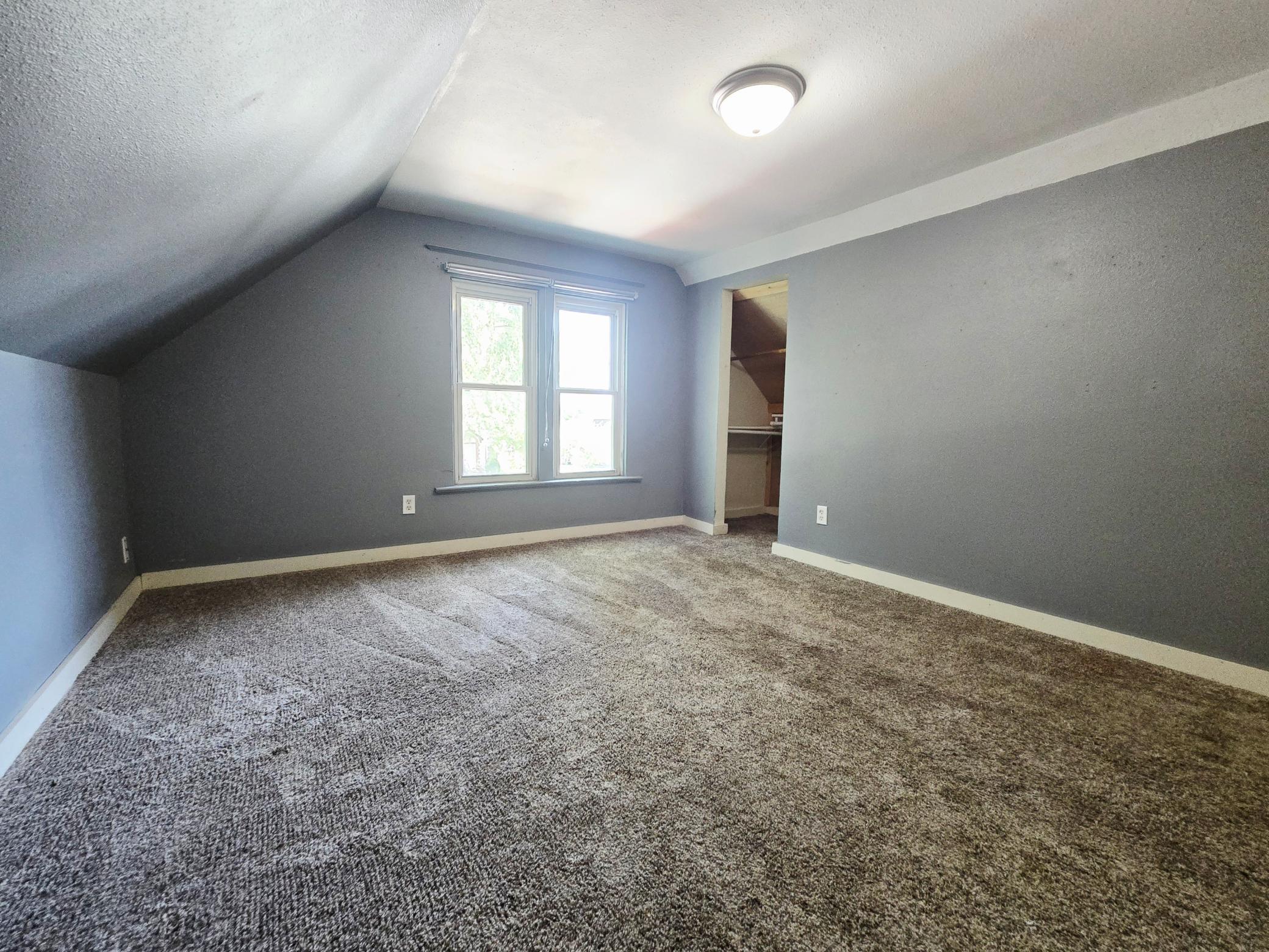 521 4th Avenue N Property Photo 16