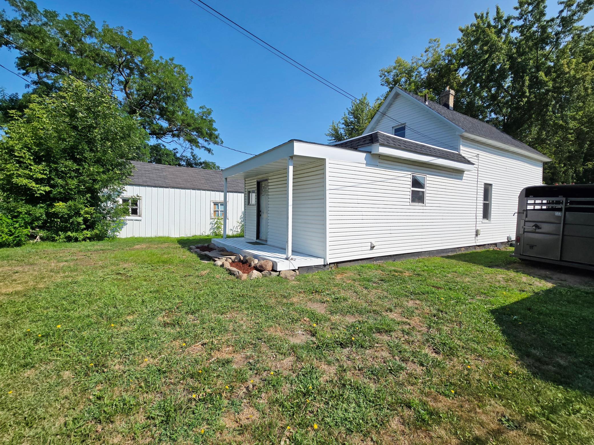 521 4th Avenue N Property Photo 23