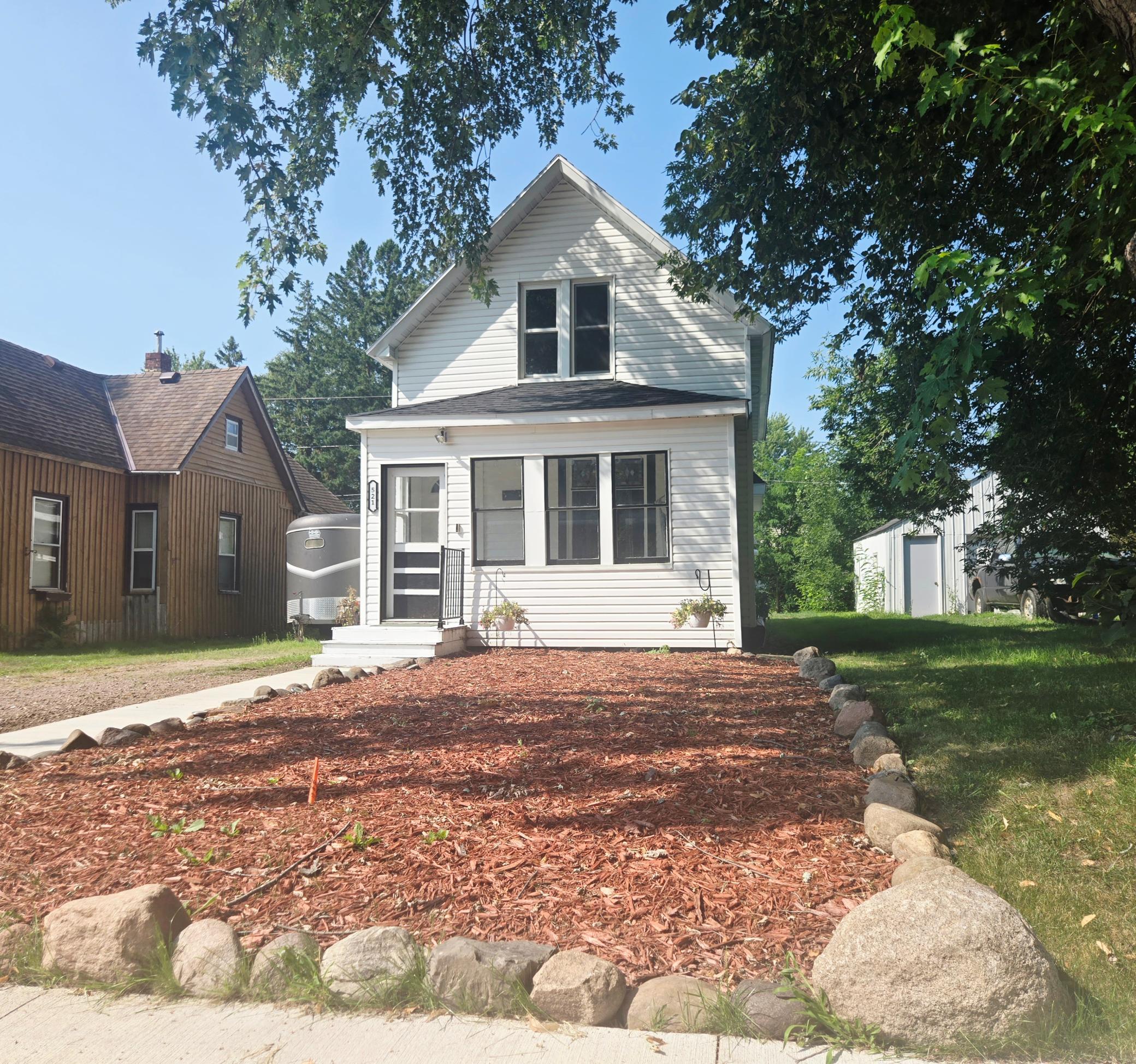 521 4th Avenue N Property Photo 33