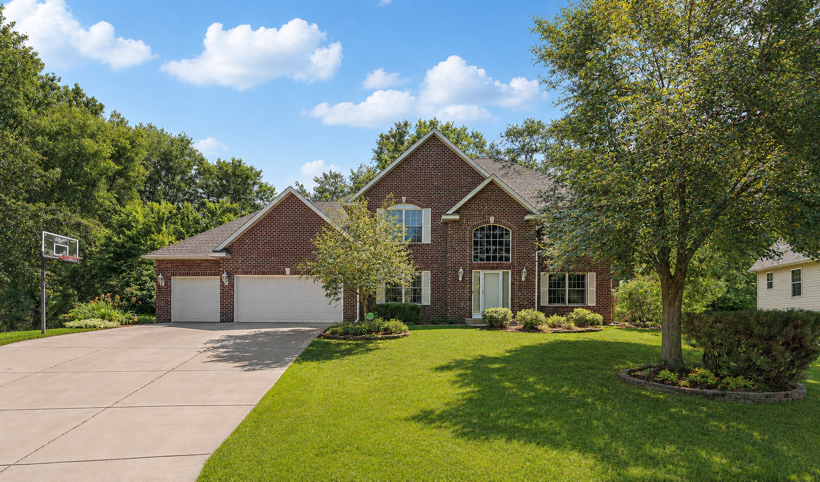 1401 Larkspur Court Property Photo 2
