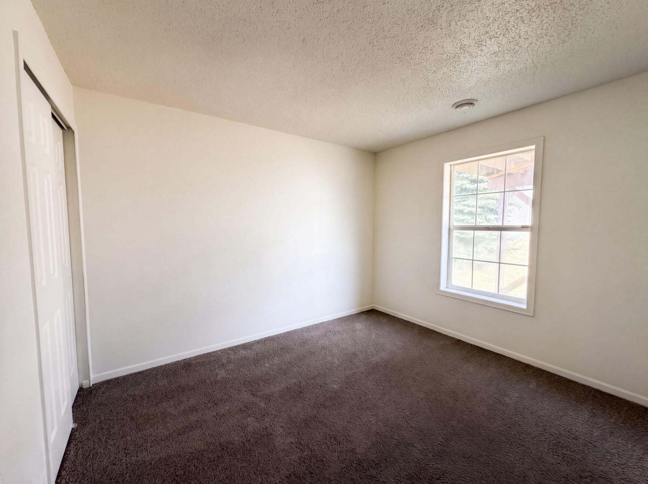 7476 Hampton Lane Property Photo 16