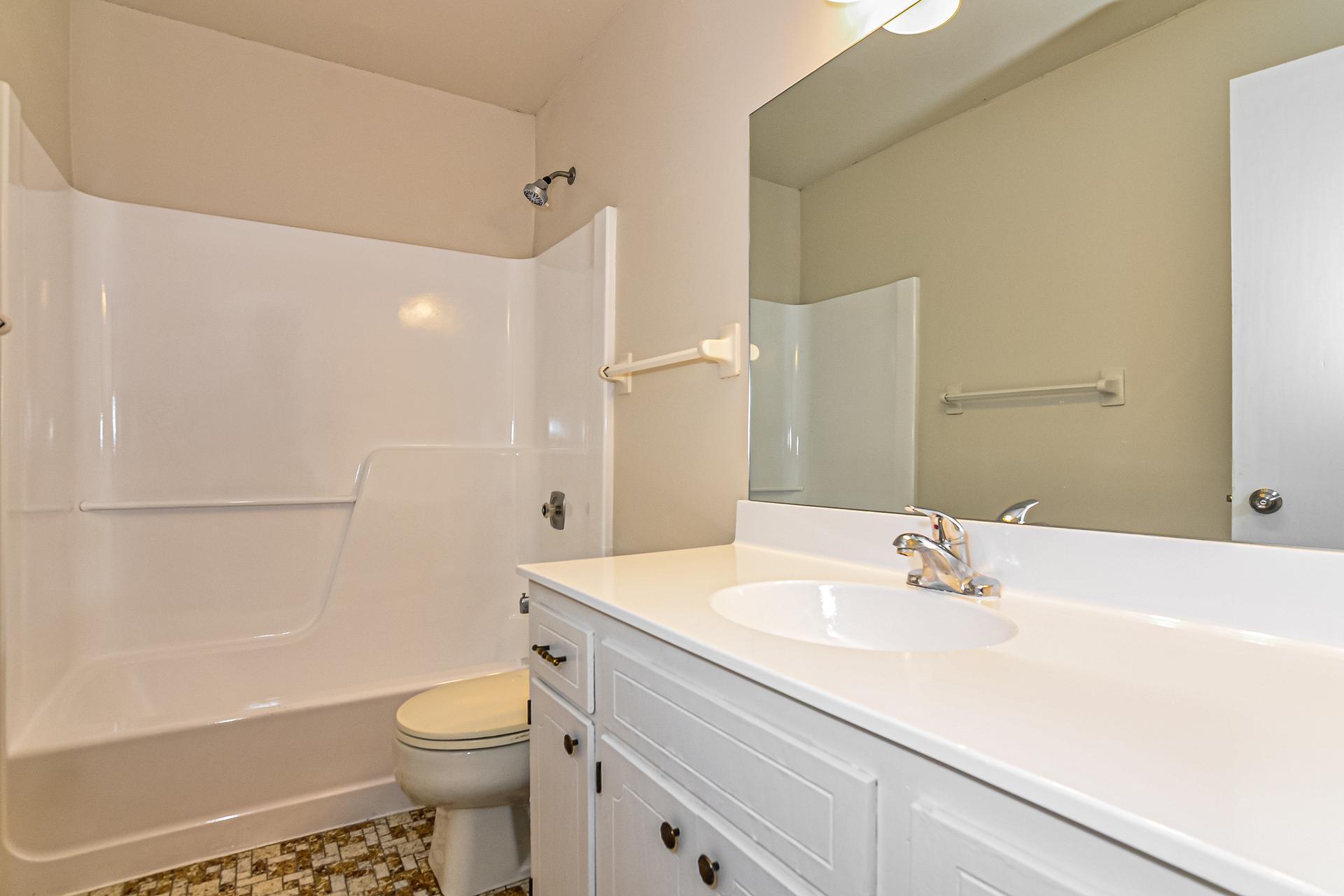 4412 22nd Avenue Nw Property Photo 12