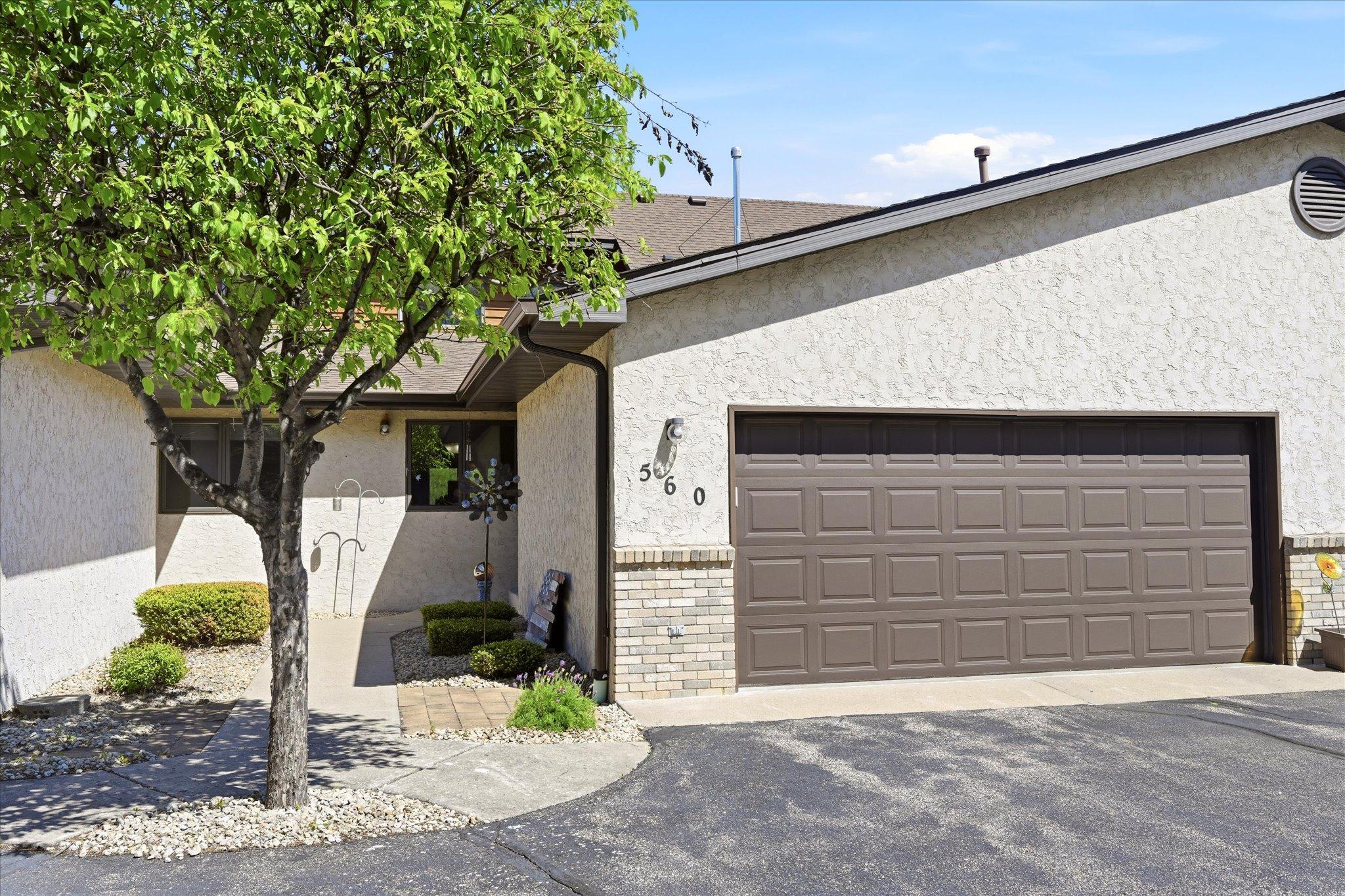 660 Riverview Drive 560 Property Photo 2