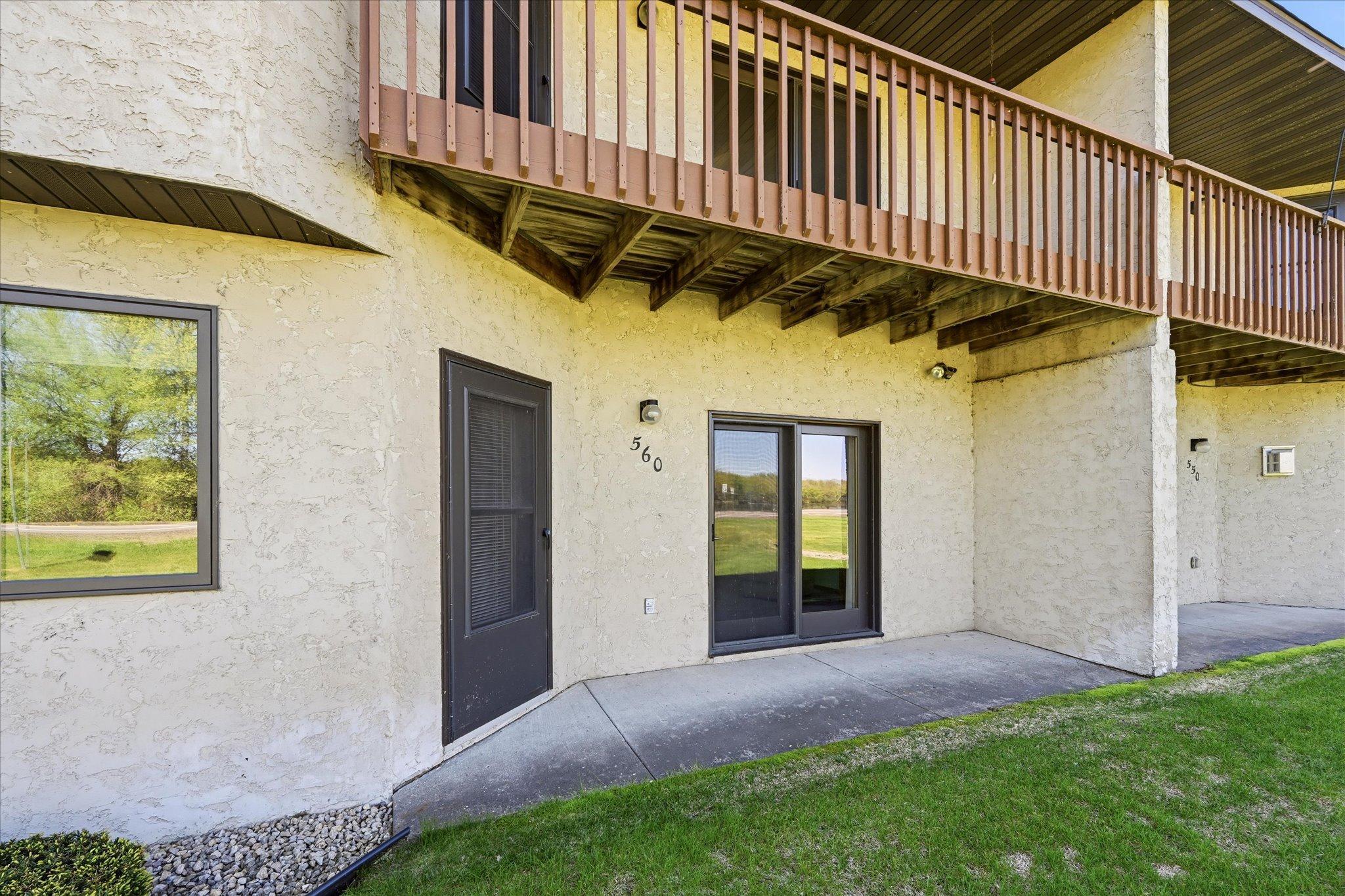 660 Riverview Drive 560 Property Photo 4