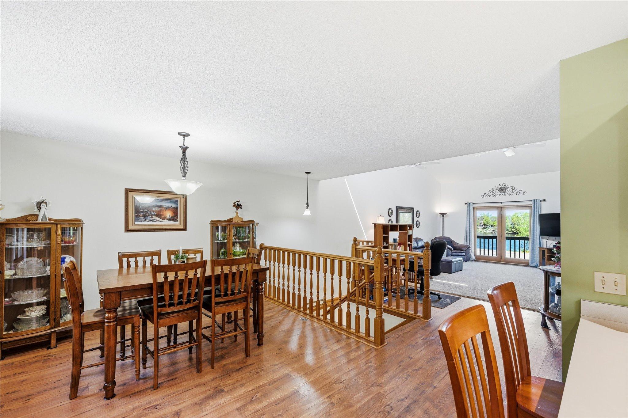 660 Riverview Drive 560 Property Photo 14