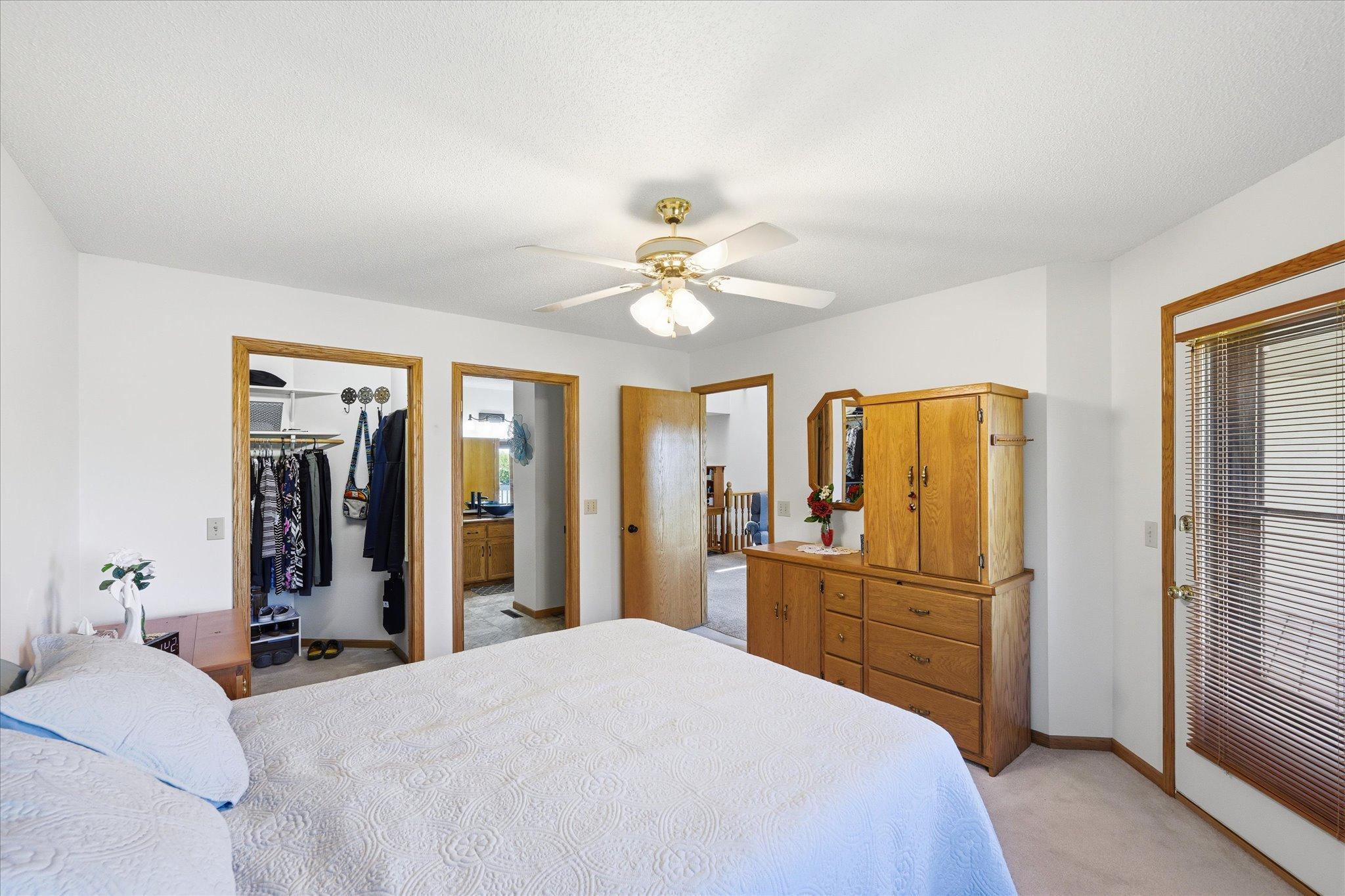 660 Riverview Drive 560 Property Photo 27
