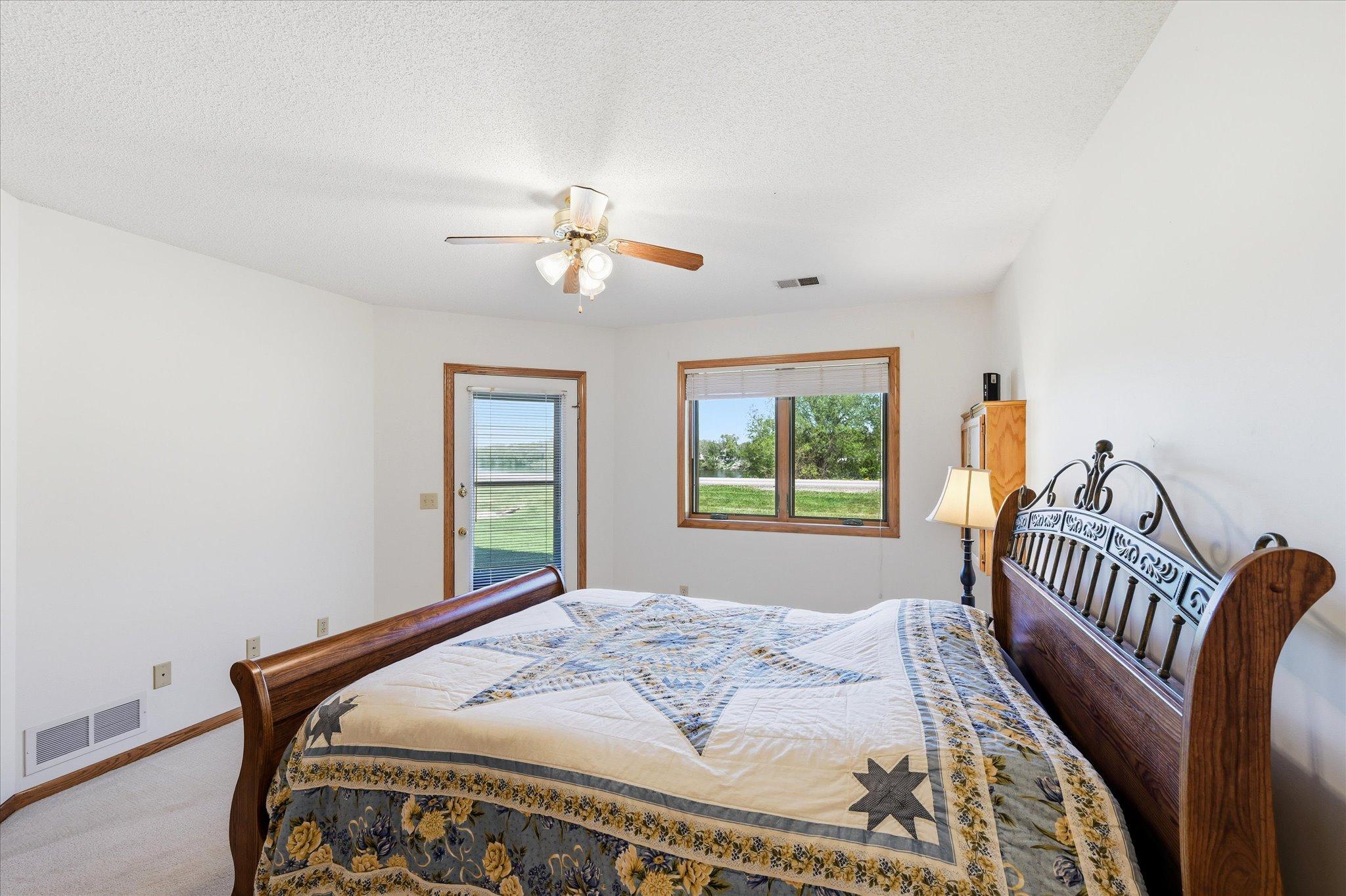 660 Riverview Drive 560 Property Photo 36