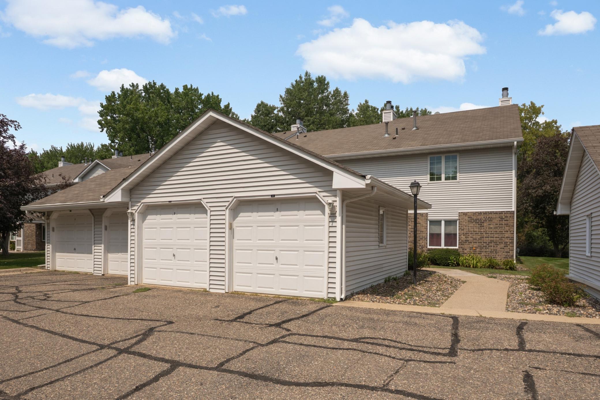 3575 Blue Jay Way 103 Property Photo 4