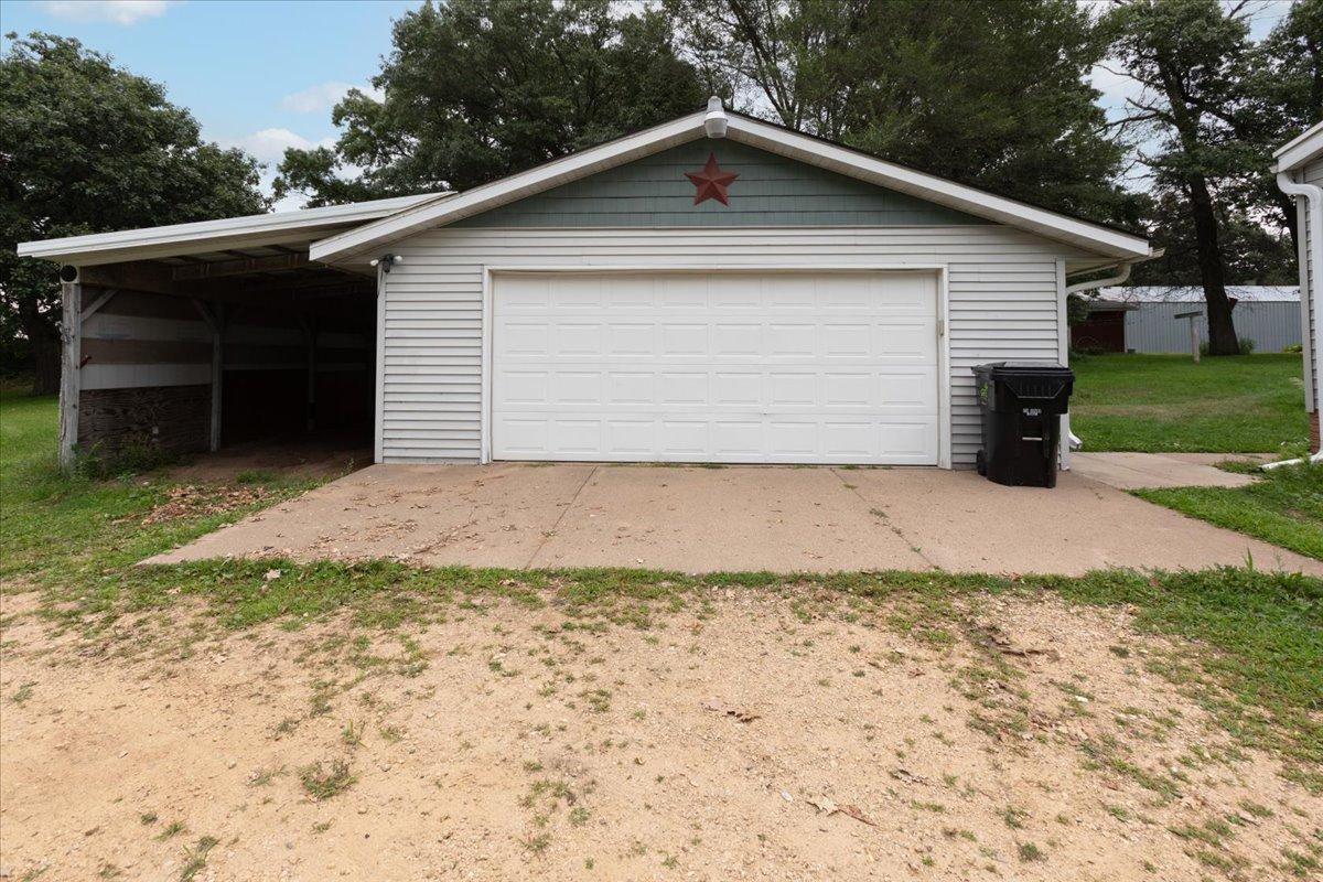 N9912 330th Street Property Photo 2