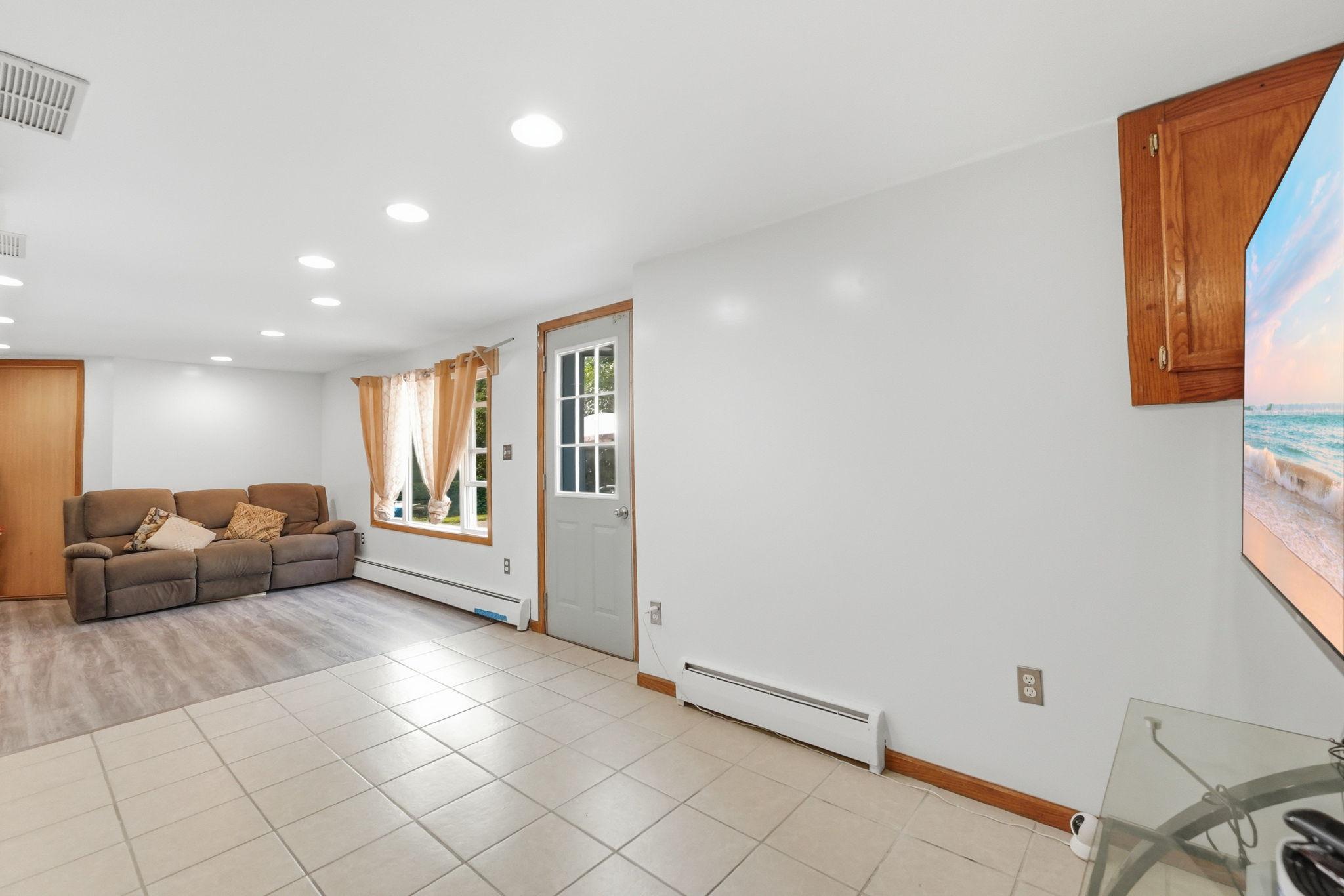 317 9th Avenue S Property Photo 26