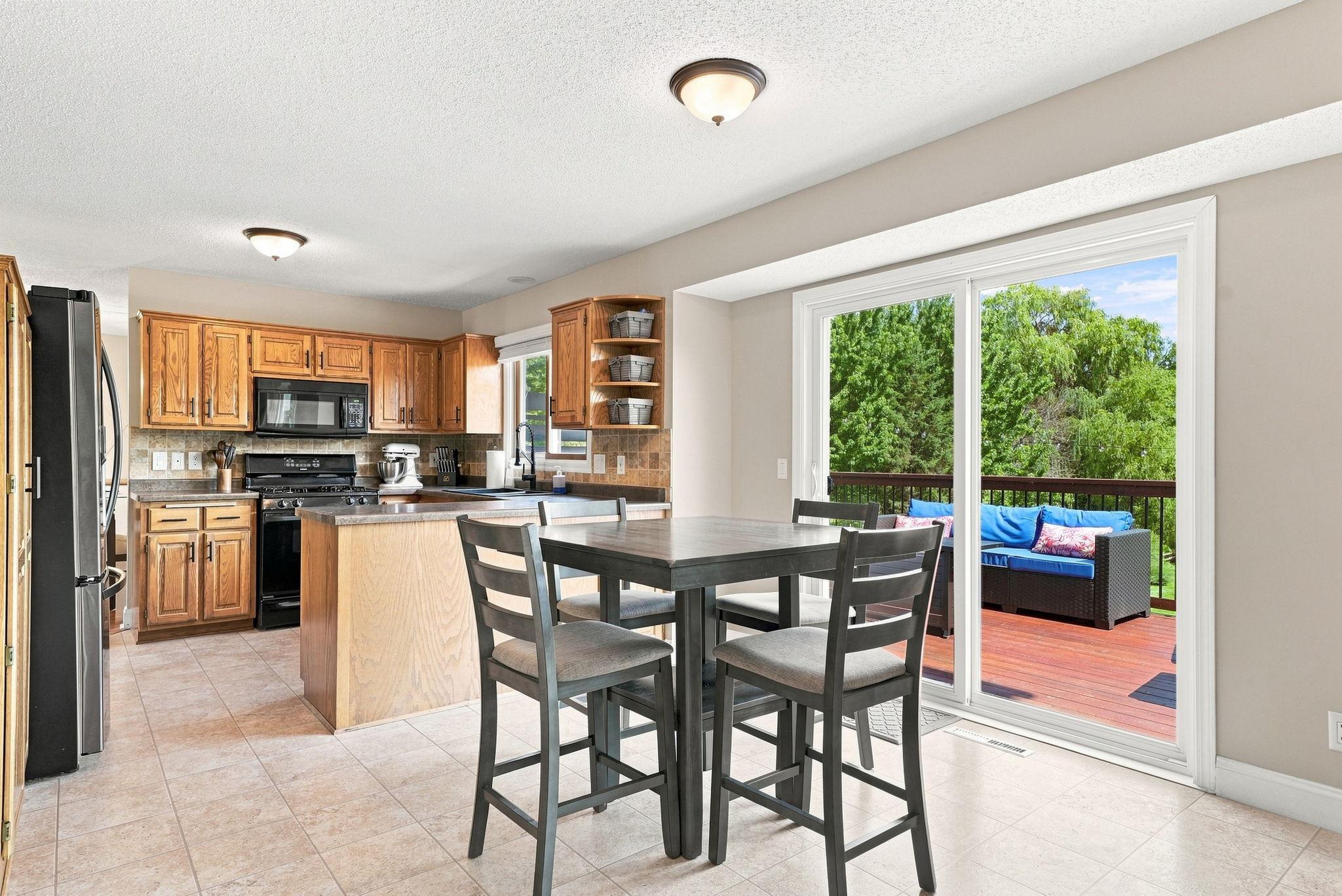 2331 Schoolmaster Drive Property Photo 17