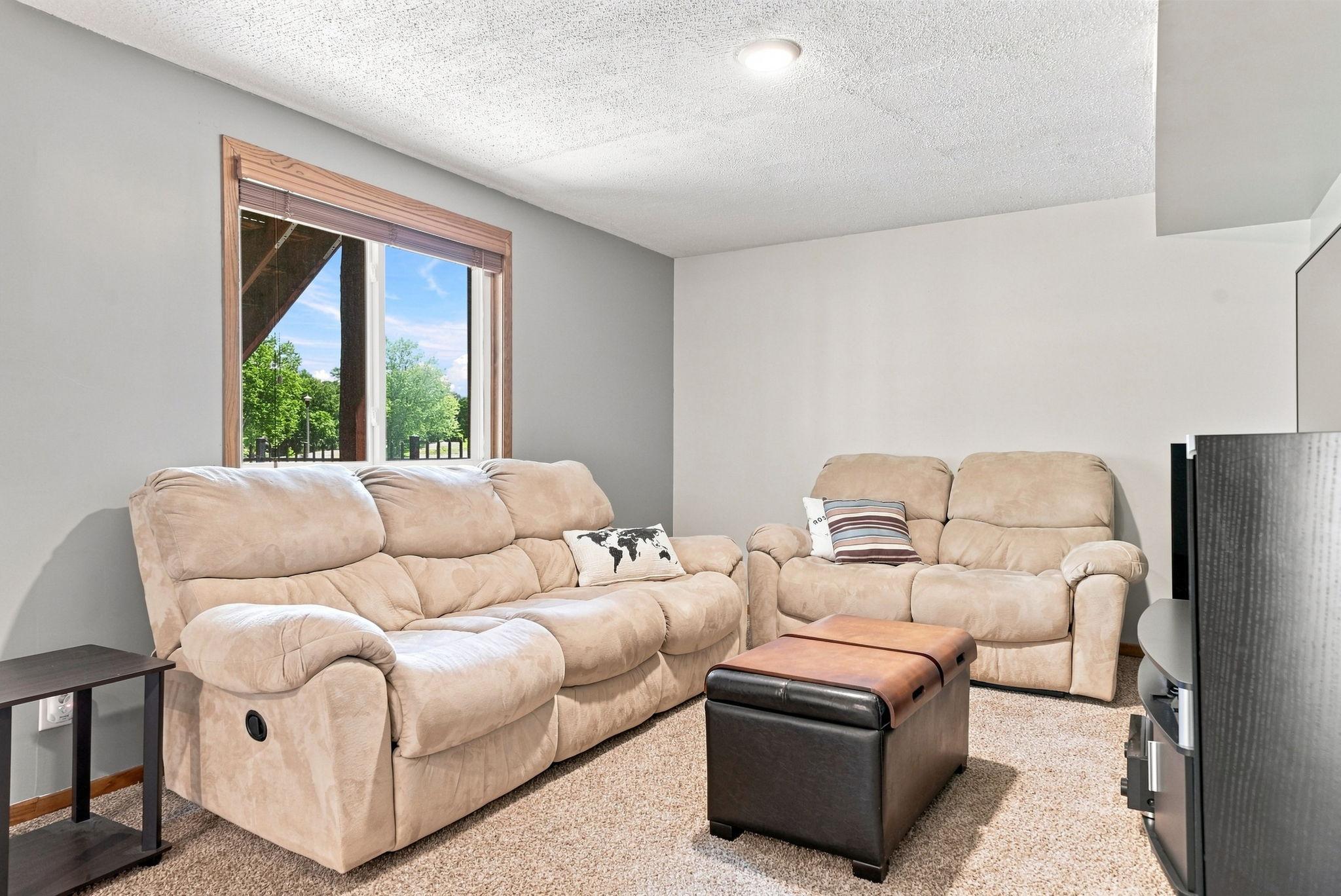 2331 Schoolmaster Drive Property Photo 38