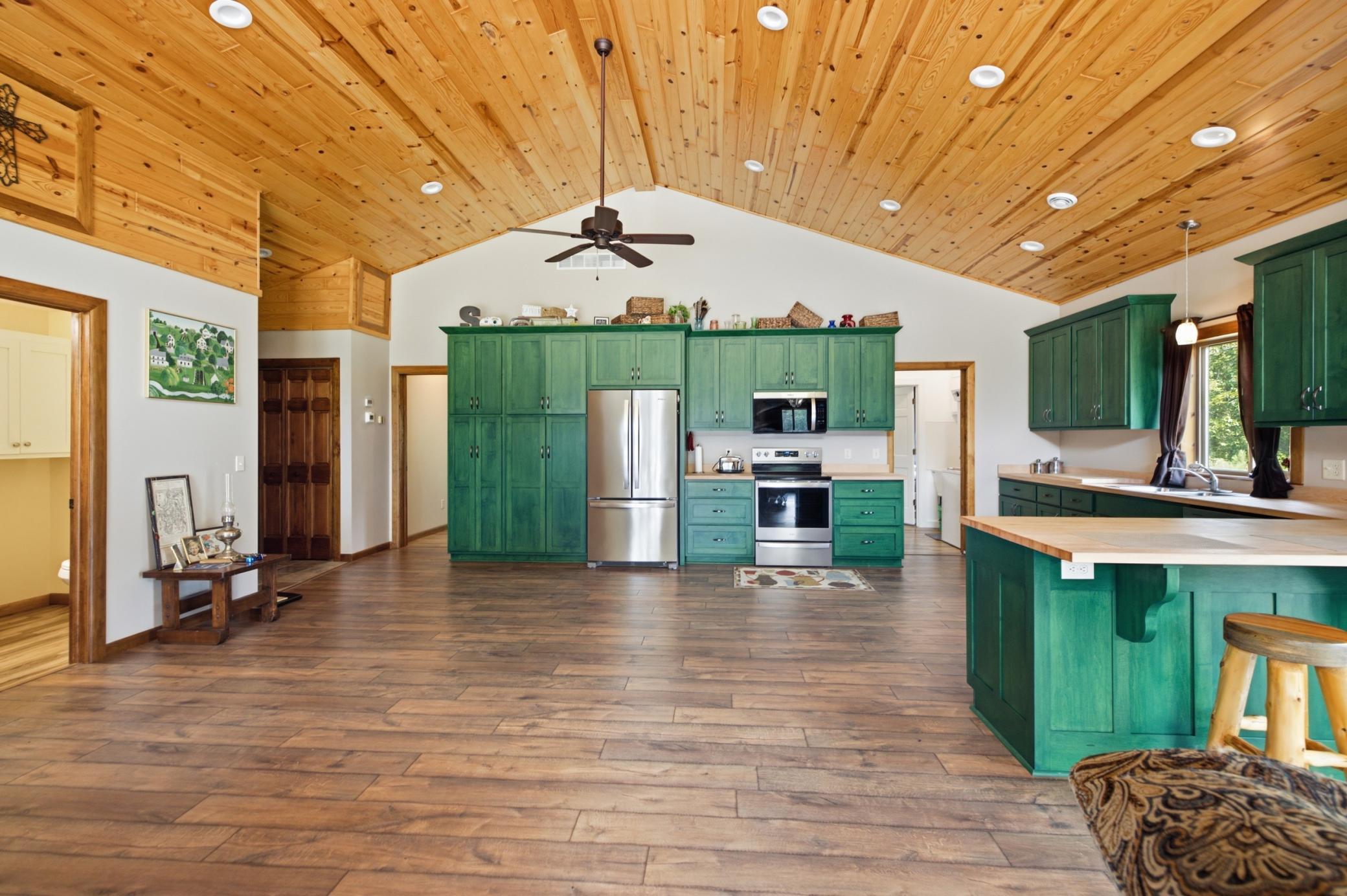 33210 Rolling Oaks Lane Property Photo 7