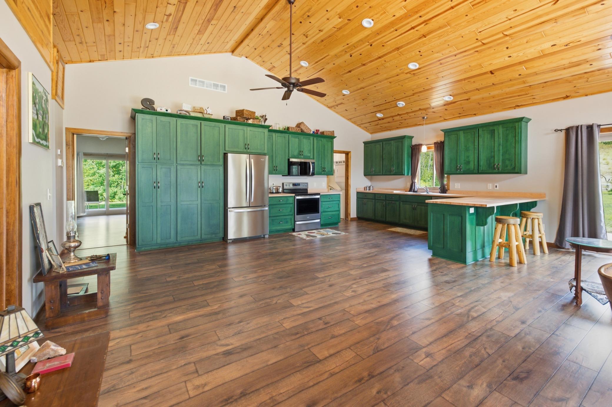 33210 Rolling Oaks Lane Property Photo 10