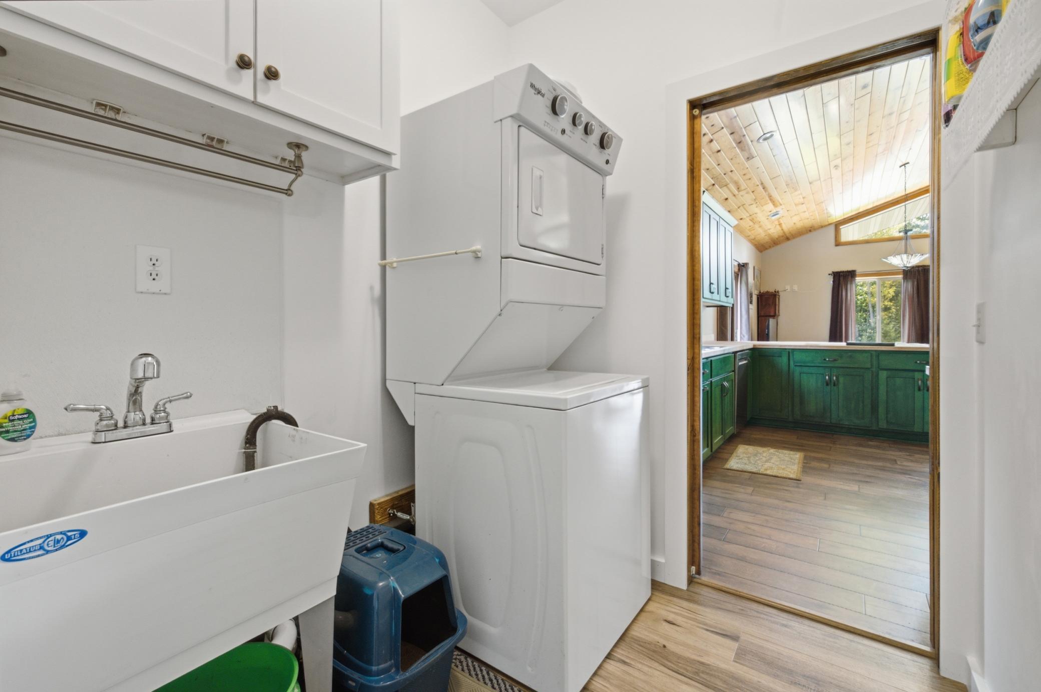 33210 Rolling Oaks Lane Property Photo 16