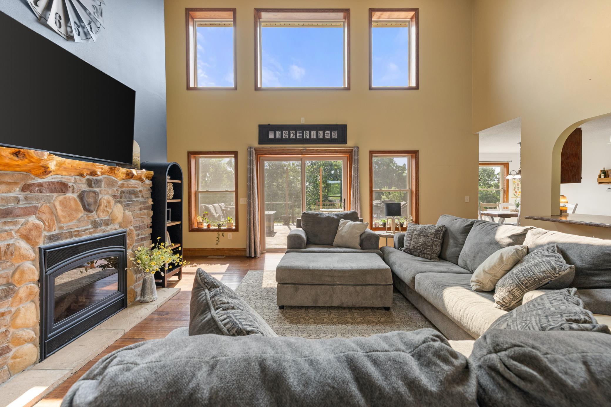 W15852 Sun Meadow Lane Property Photo 14