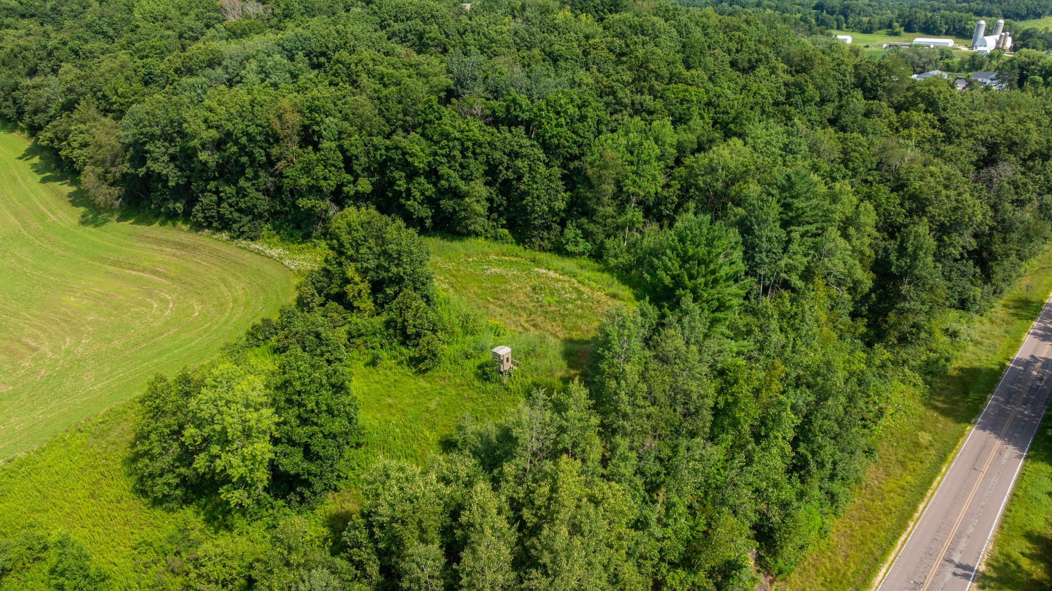 W15852 Sun Meadow Lane Property Photo 30