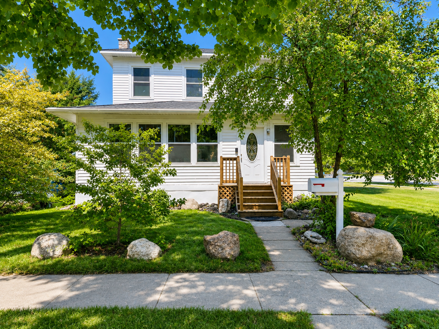 319 5th Street Ne Property Photo 1