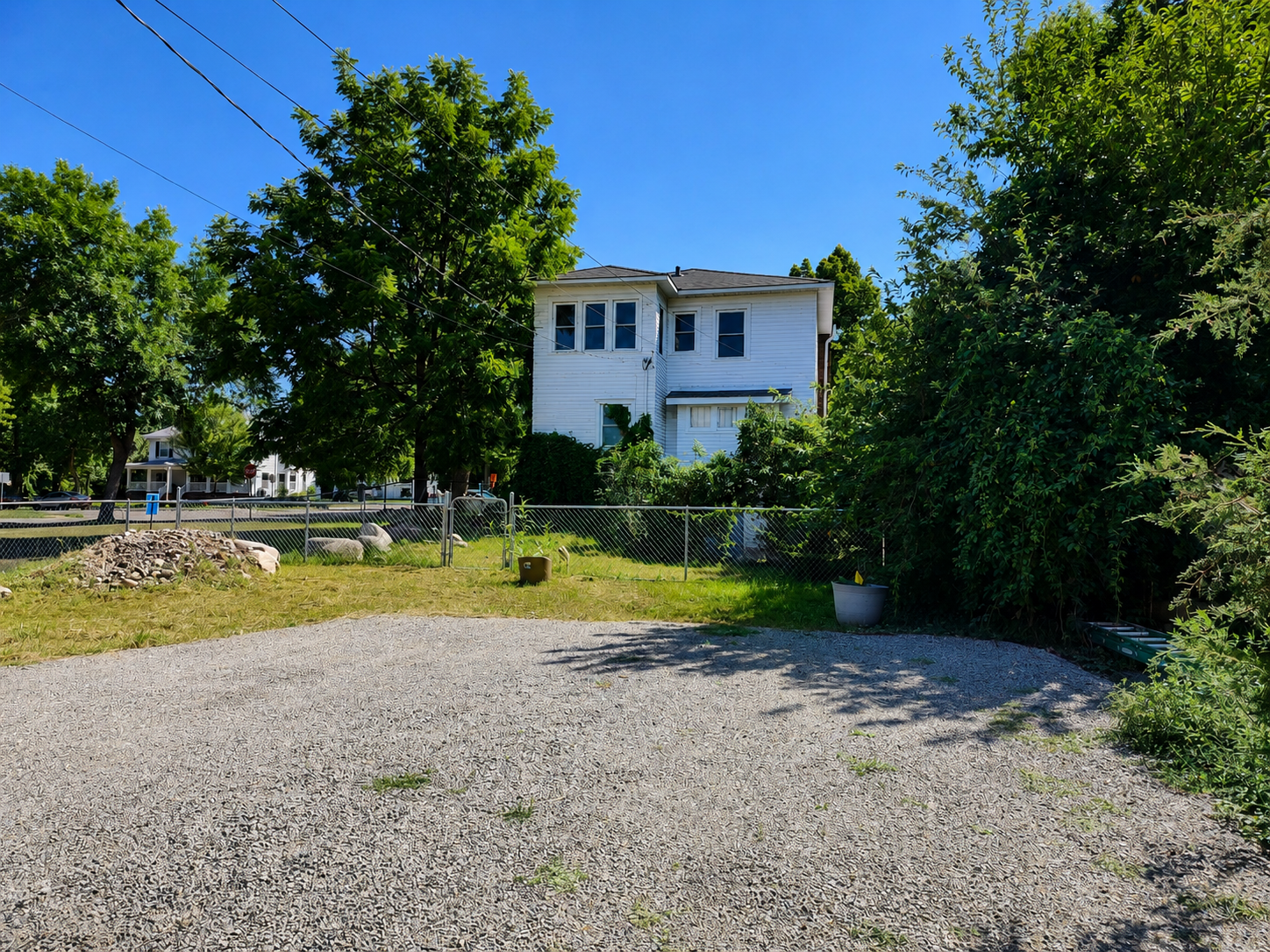319 5th Street Ne Property Photo 4