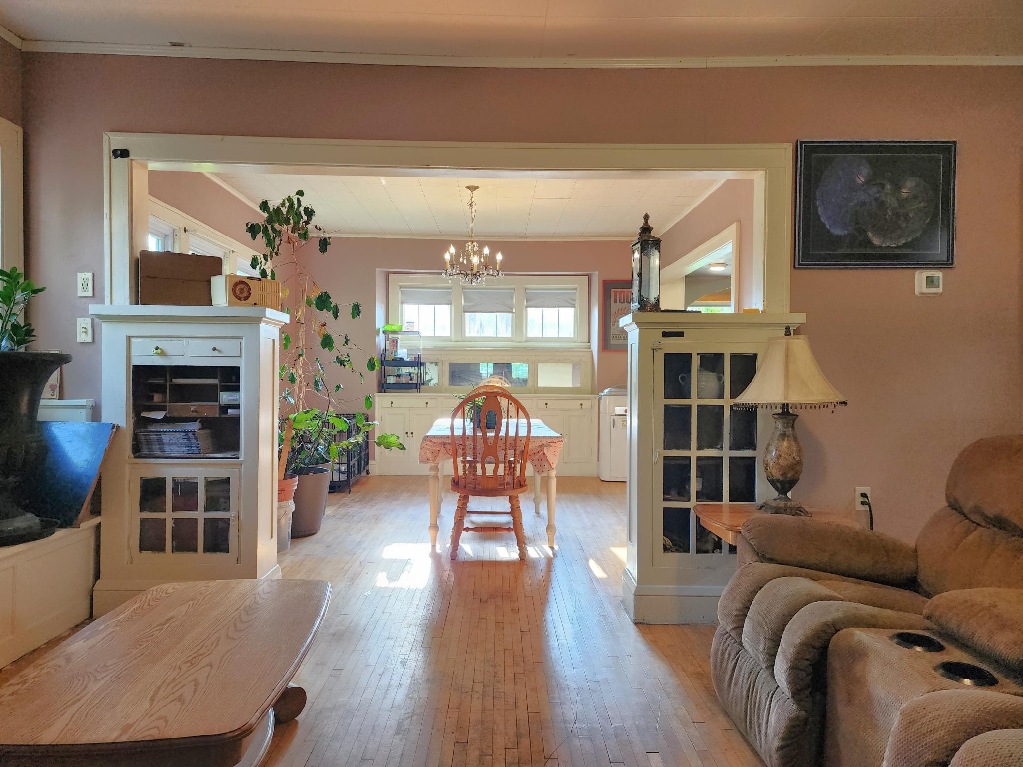 319 5th Street Ne Property Photo 9