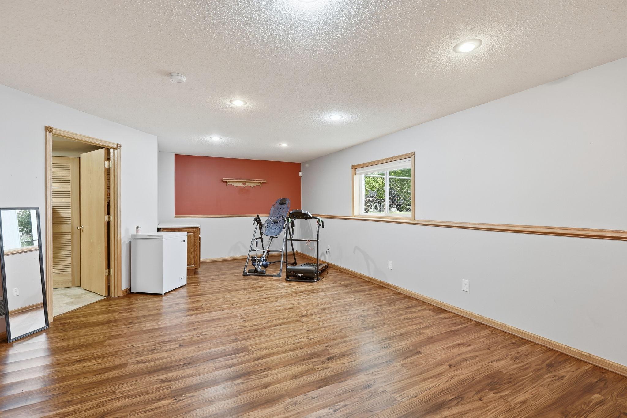 500 Maple Knoll Way Nw Property Photo 7