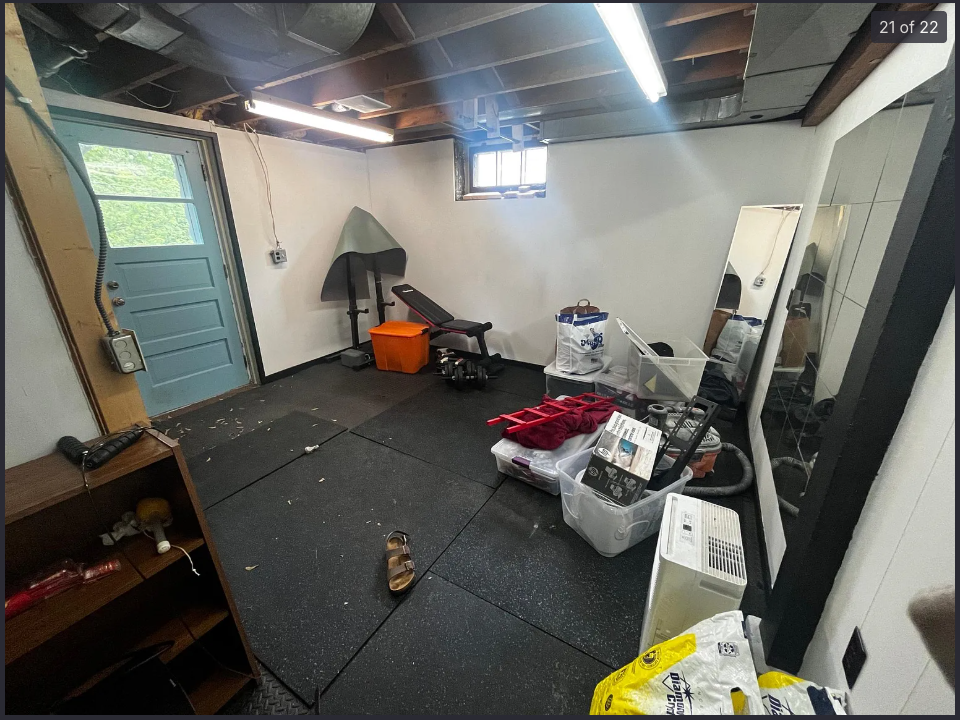 1642 Edgewood Avenue S Property Photo 24