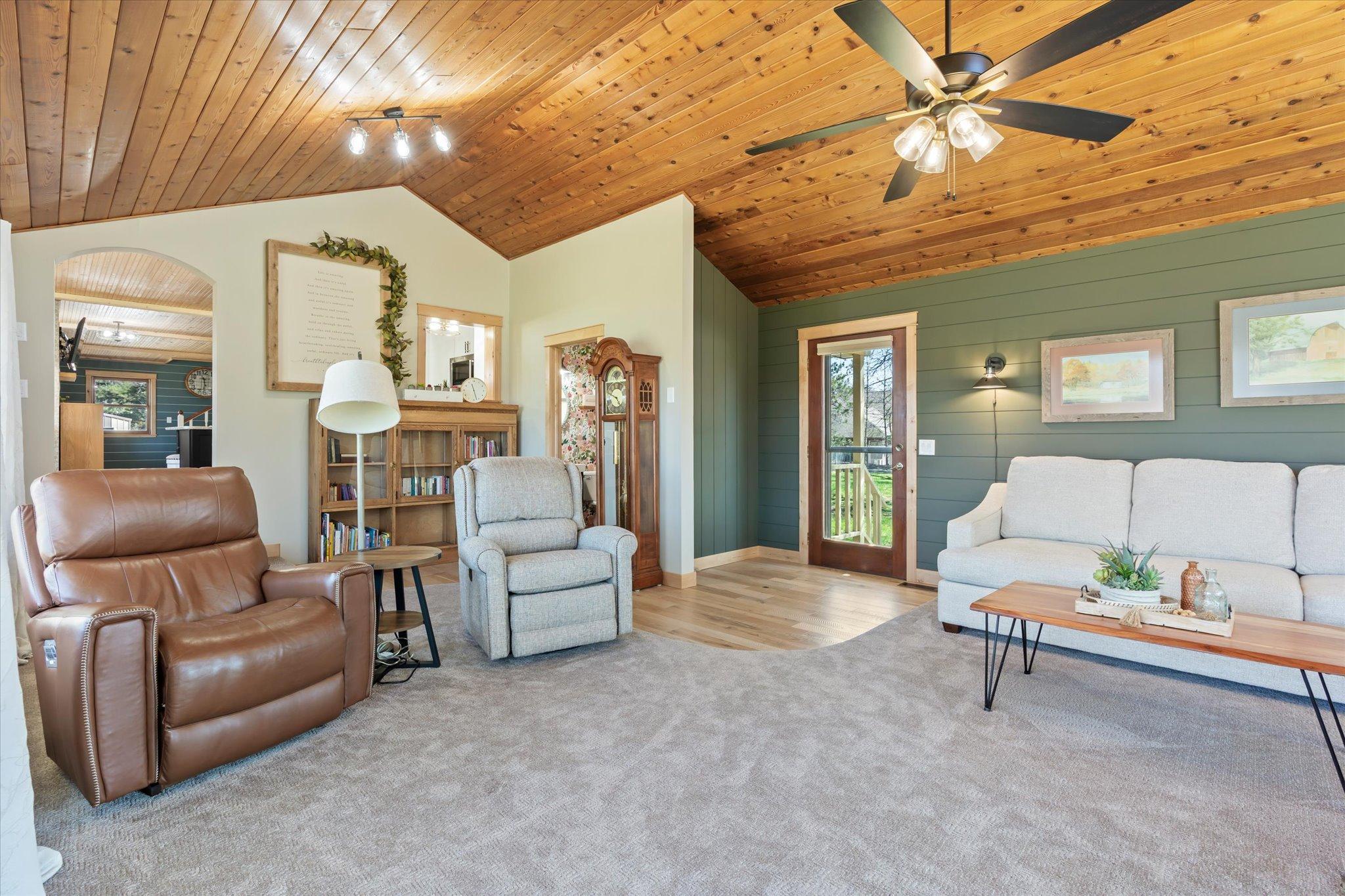 2163 White Pine Point Road Sw Property Photo 7