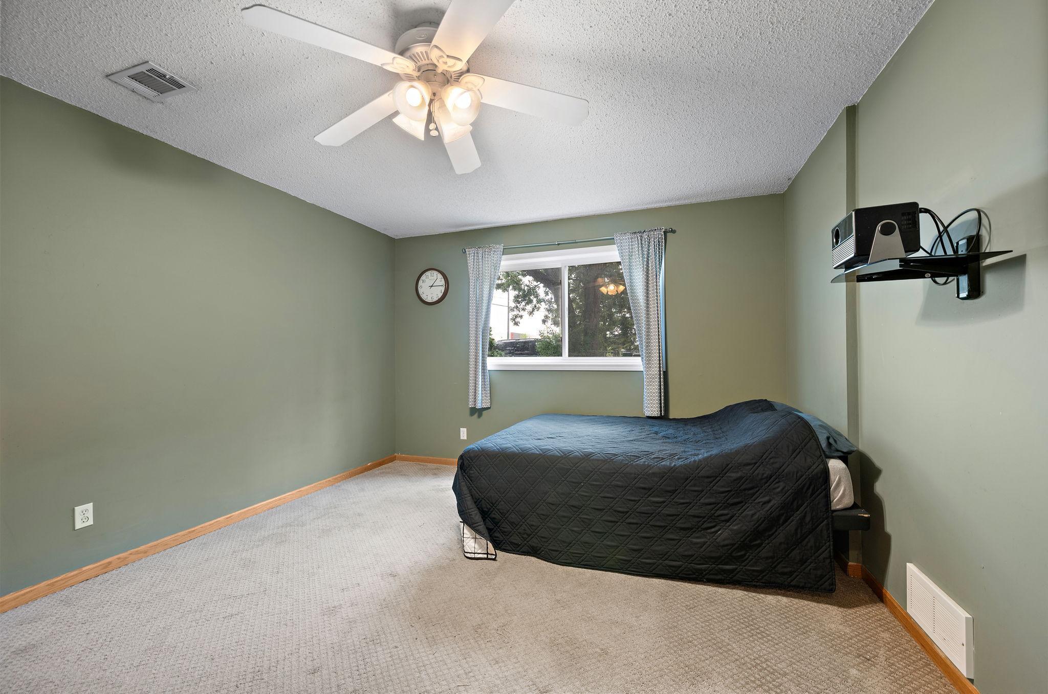 5485 Bunker Lake Boulevard Nw Property Photo 20