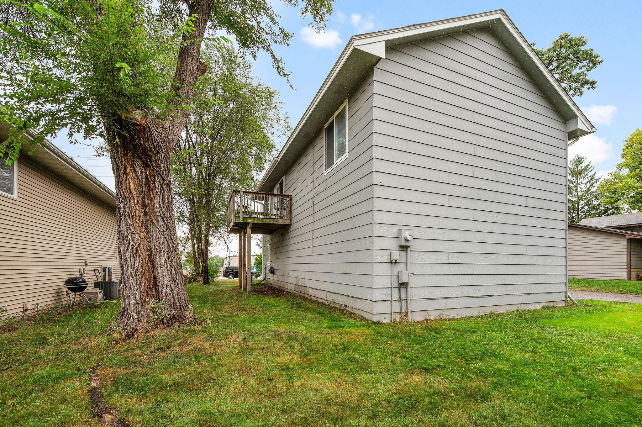 5485 Bunker Lake Boulevard Nw Property Photo 21
