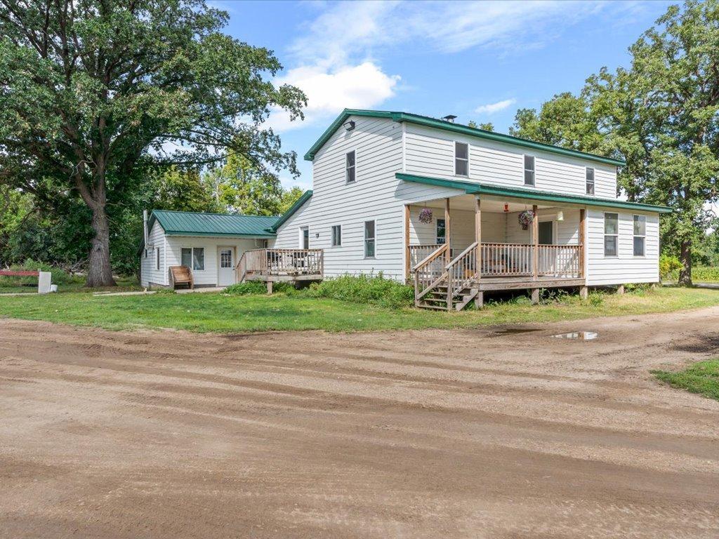 13727 County Road 32 Property Photo 2