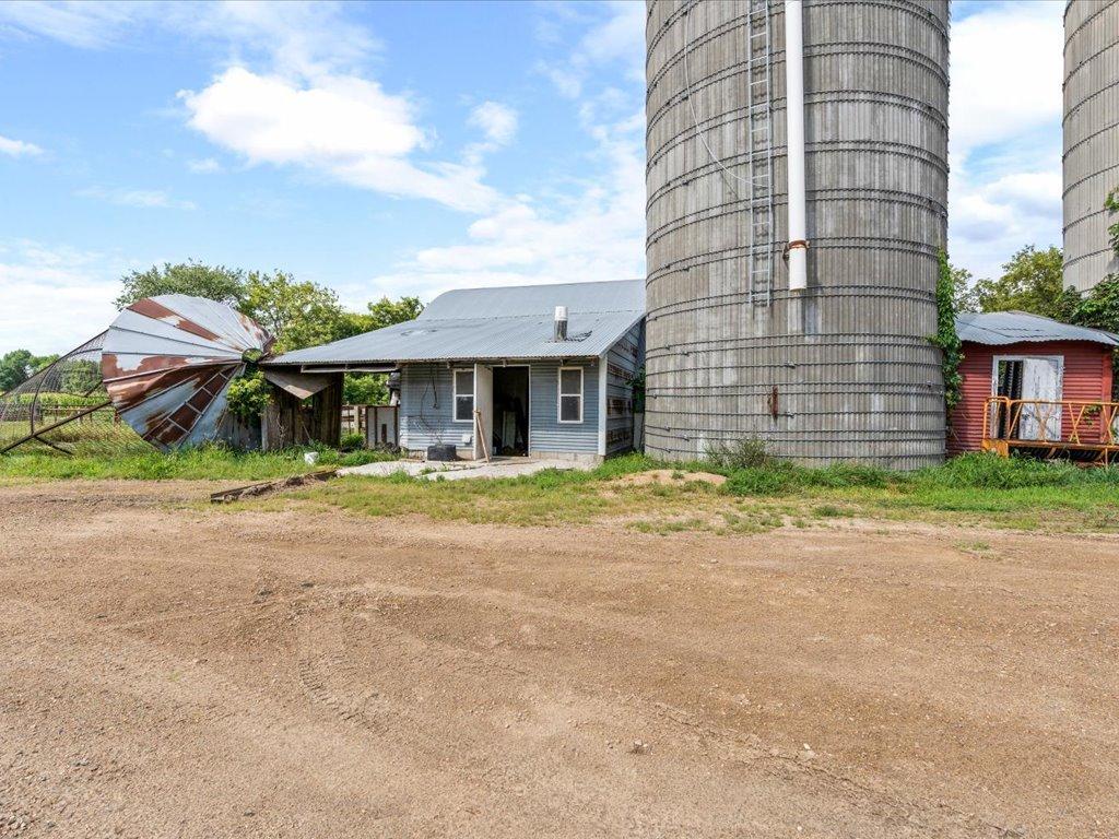 13727 County Road 32 Property Photo 41