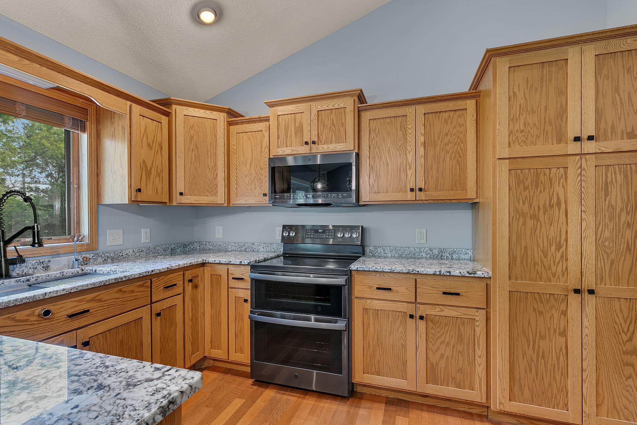 2236 232nd Street Property Photo 4