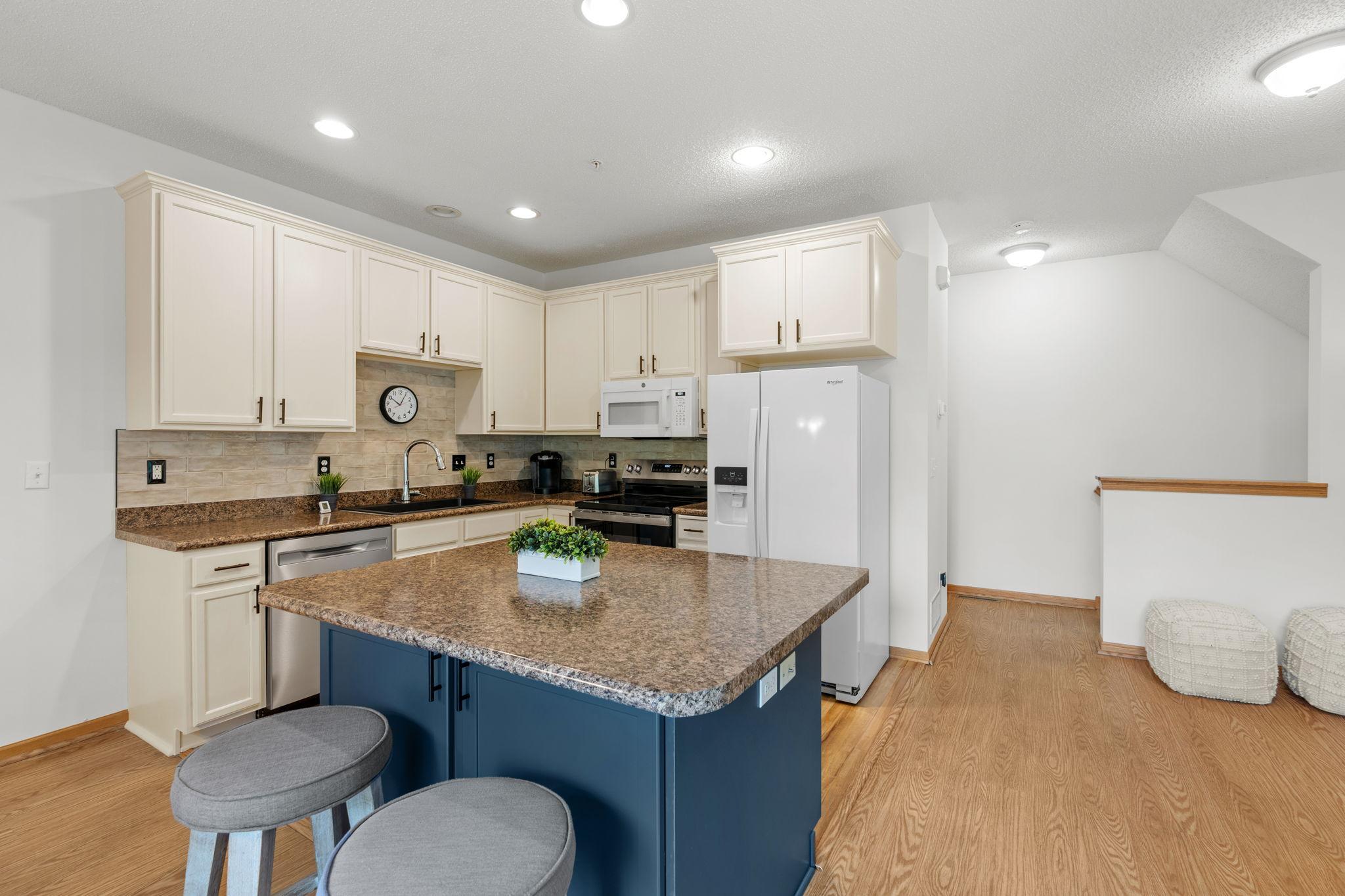 7600 Southridge Court Property Photo 14