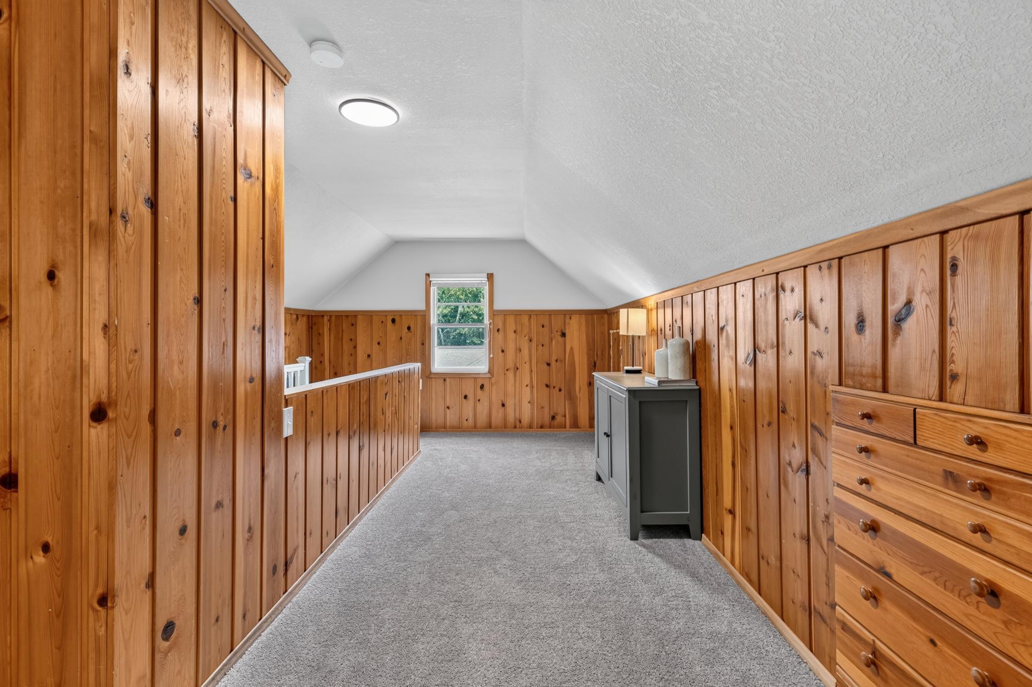 2516 Westview Terrace Property Photo 32