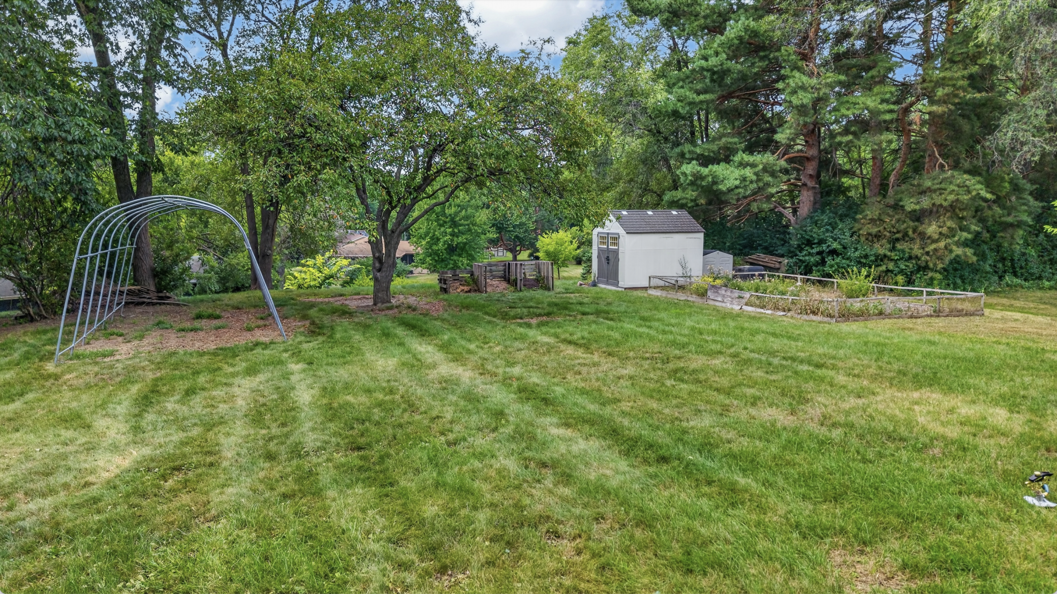 2516 Westview Terrace Property Photo 41