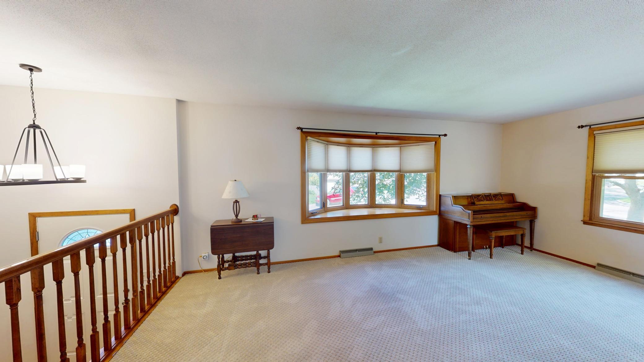 902 3rd Avenue S Property Photo 11