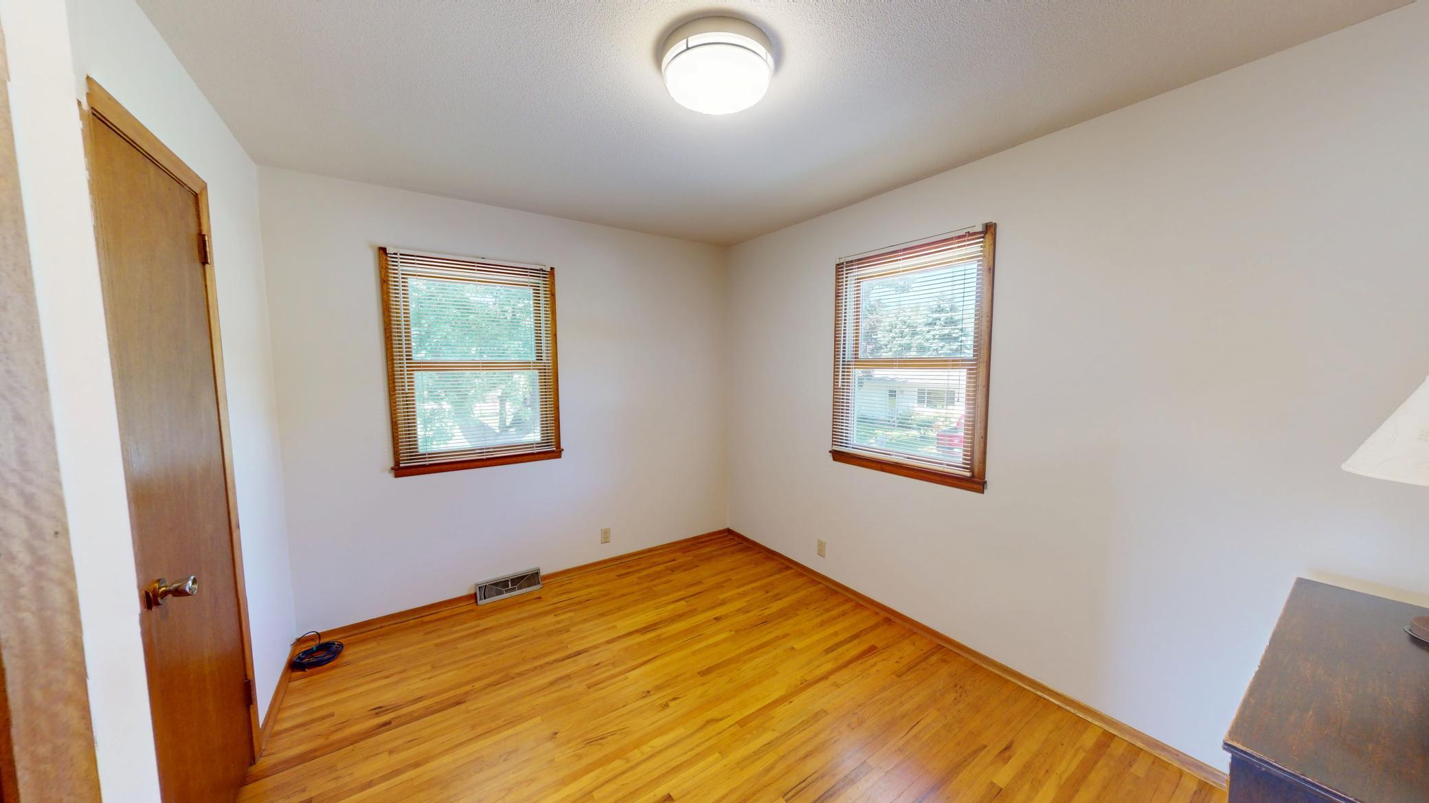 902 3rd Avenue S Property Photo 16