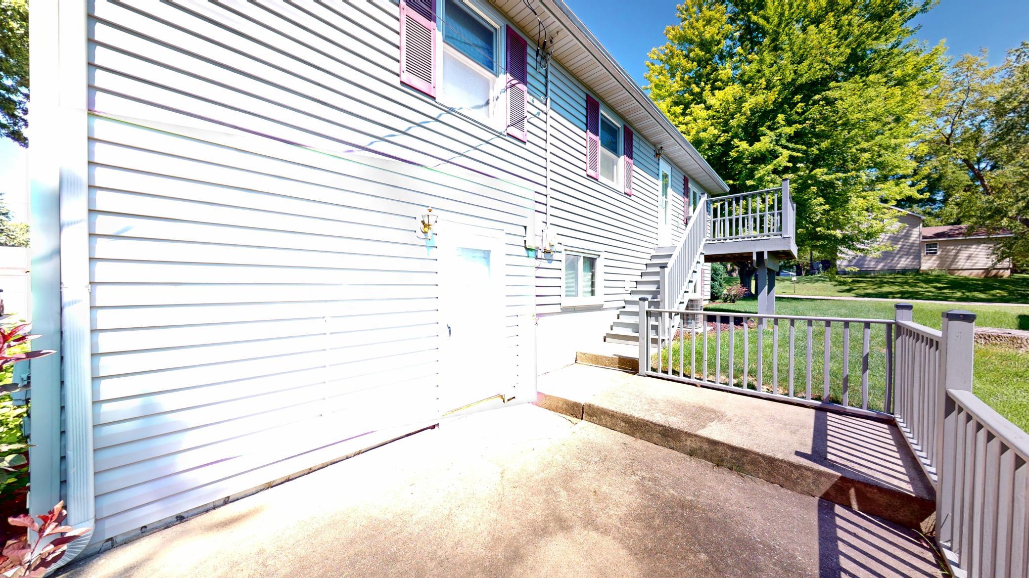 902 3rd Avenue S Property Photo 30