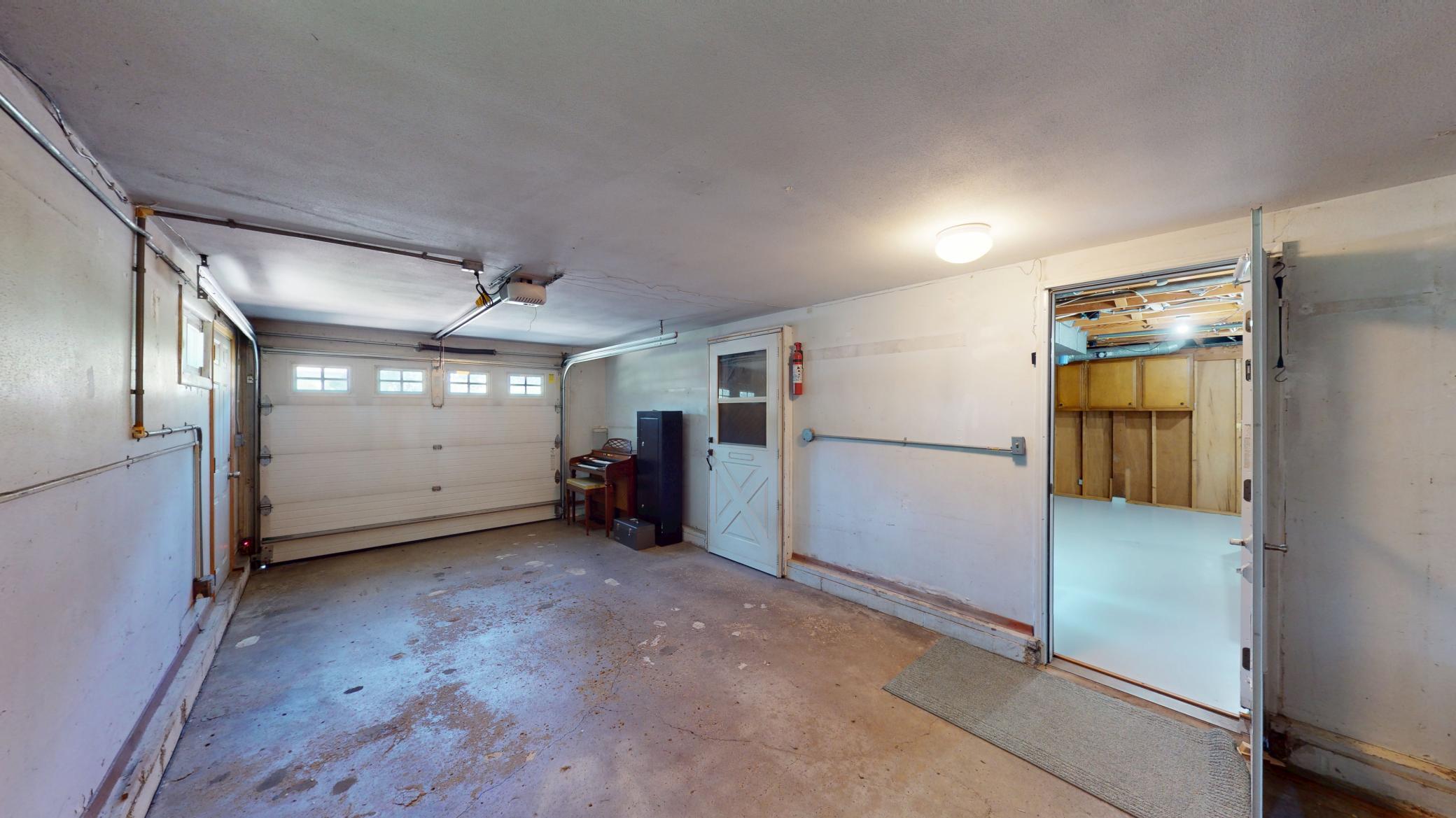 902 3rd Avenue S Property Photo 38