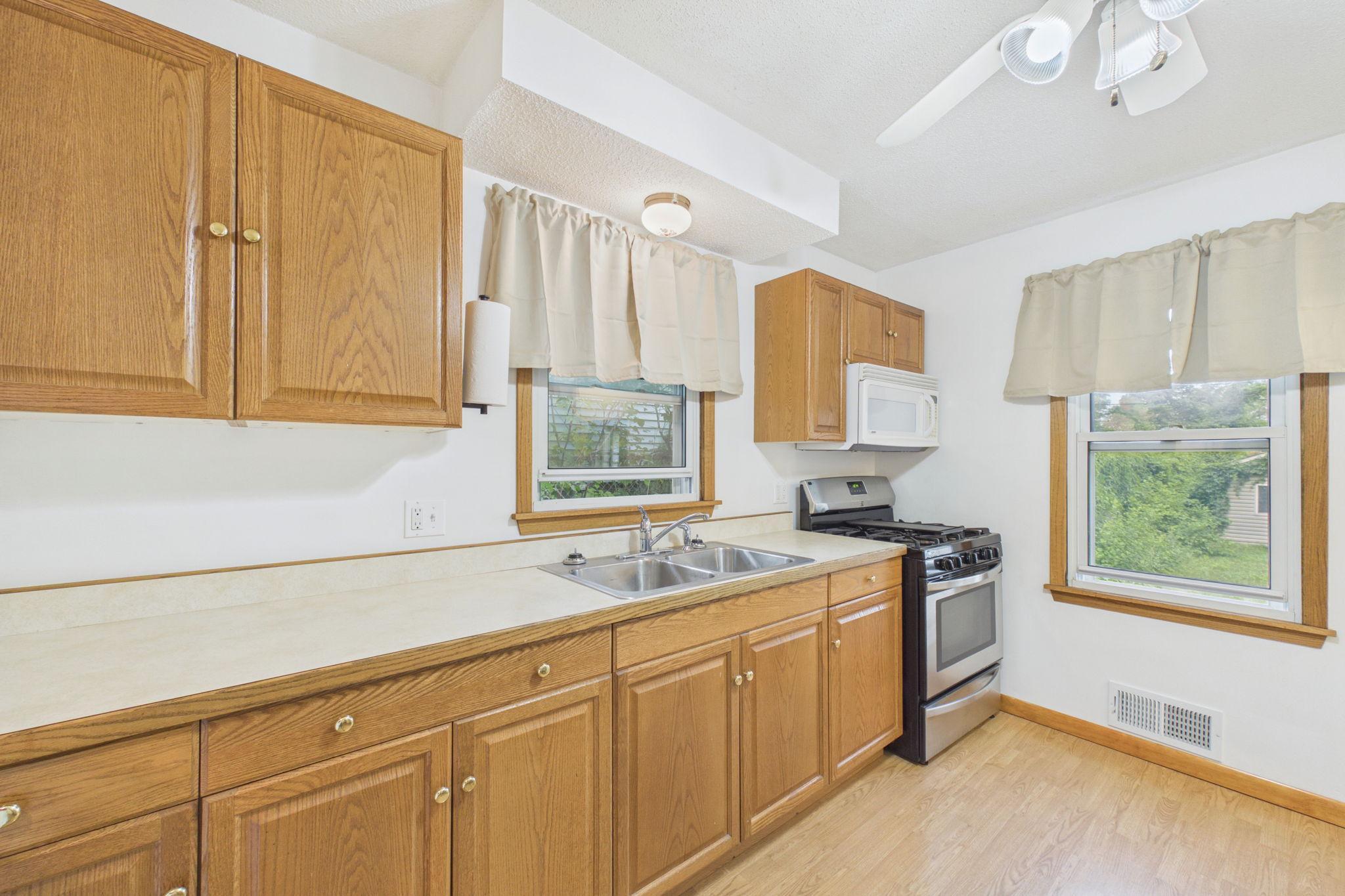 1853 Taylor Avenue Property Photo 6