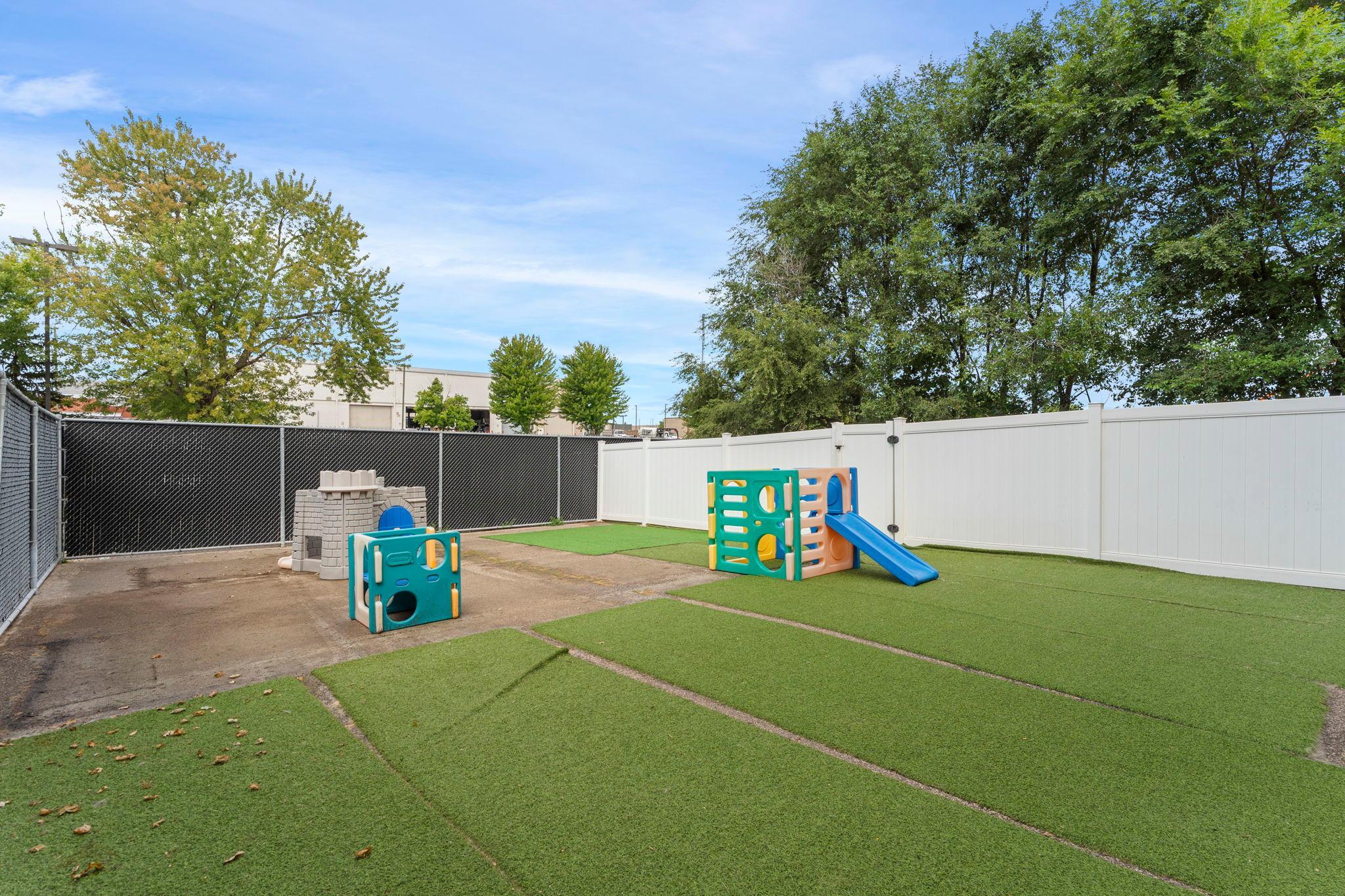 1620 98th Street W Property Photo 28